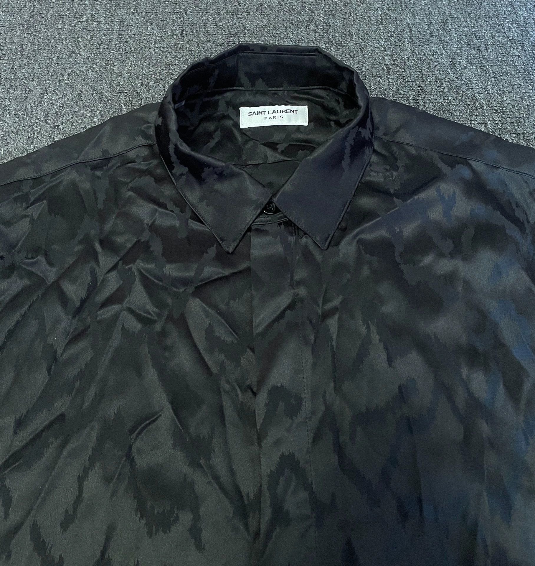 Saint Laurent Paris Saint Laurent Paris Black mulberry silk shirt Size US L / EU 52-54 / 3 - 3 Thumbnail