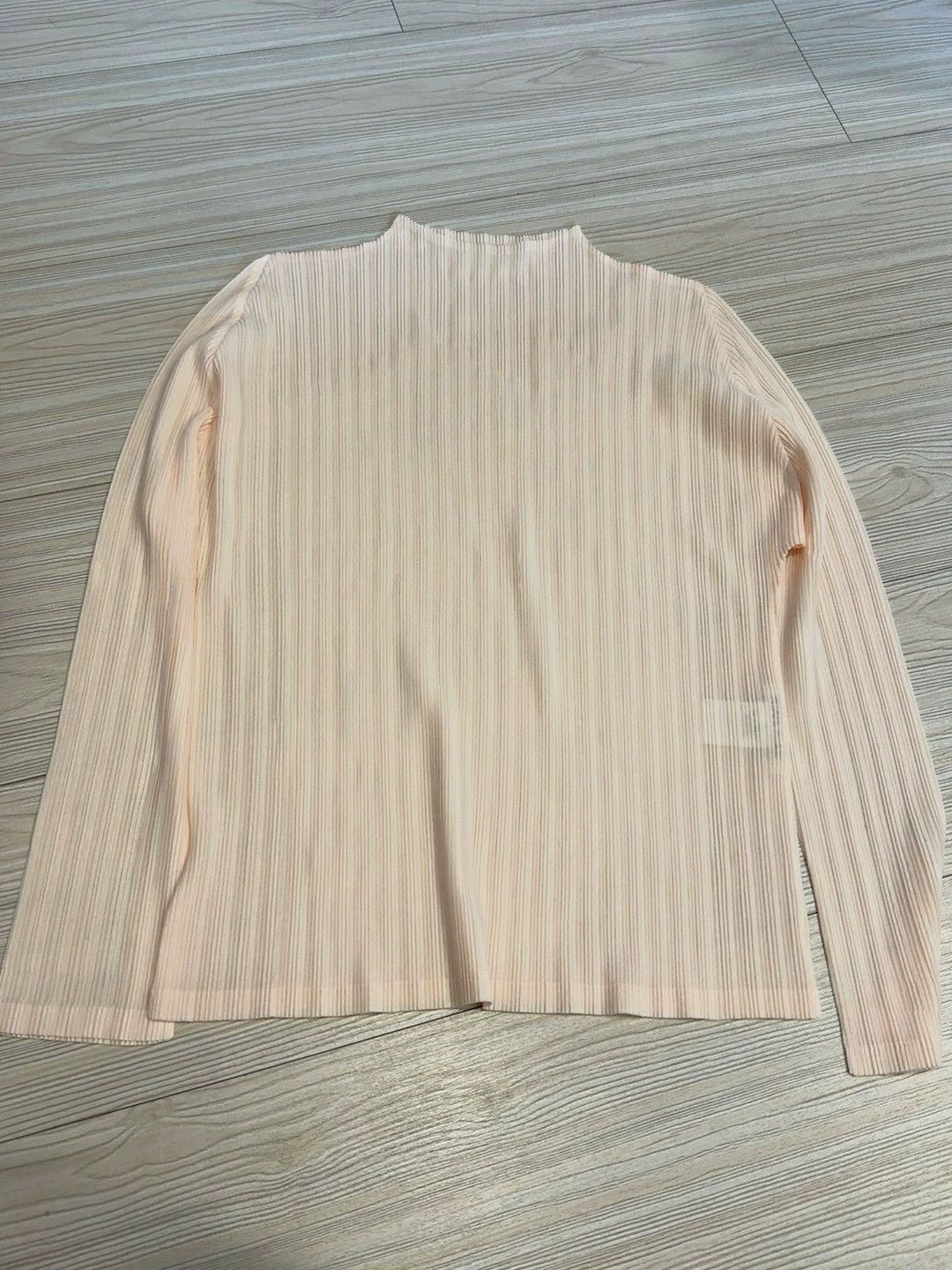 Issey Miyake issey miyake Light pink long sleeved Size US M / EU 48-50 / 2 - 4 Thumbnail