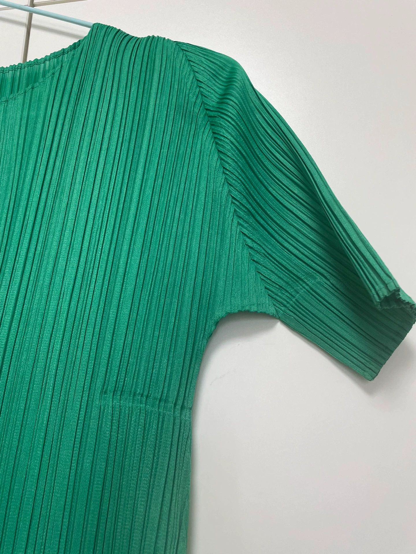 Issey Miyake issey miyake Classic green dress Size US 30 / EU 46 - 5 Thumbnail