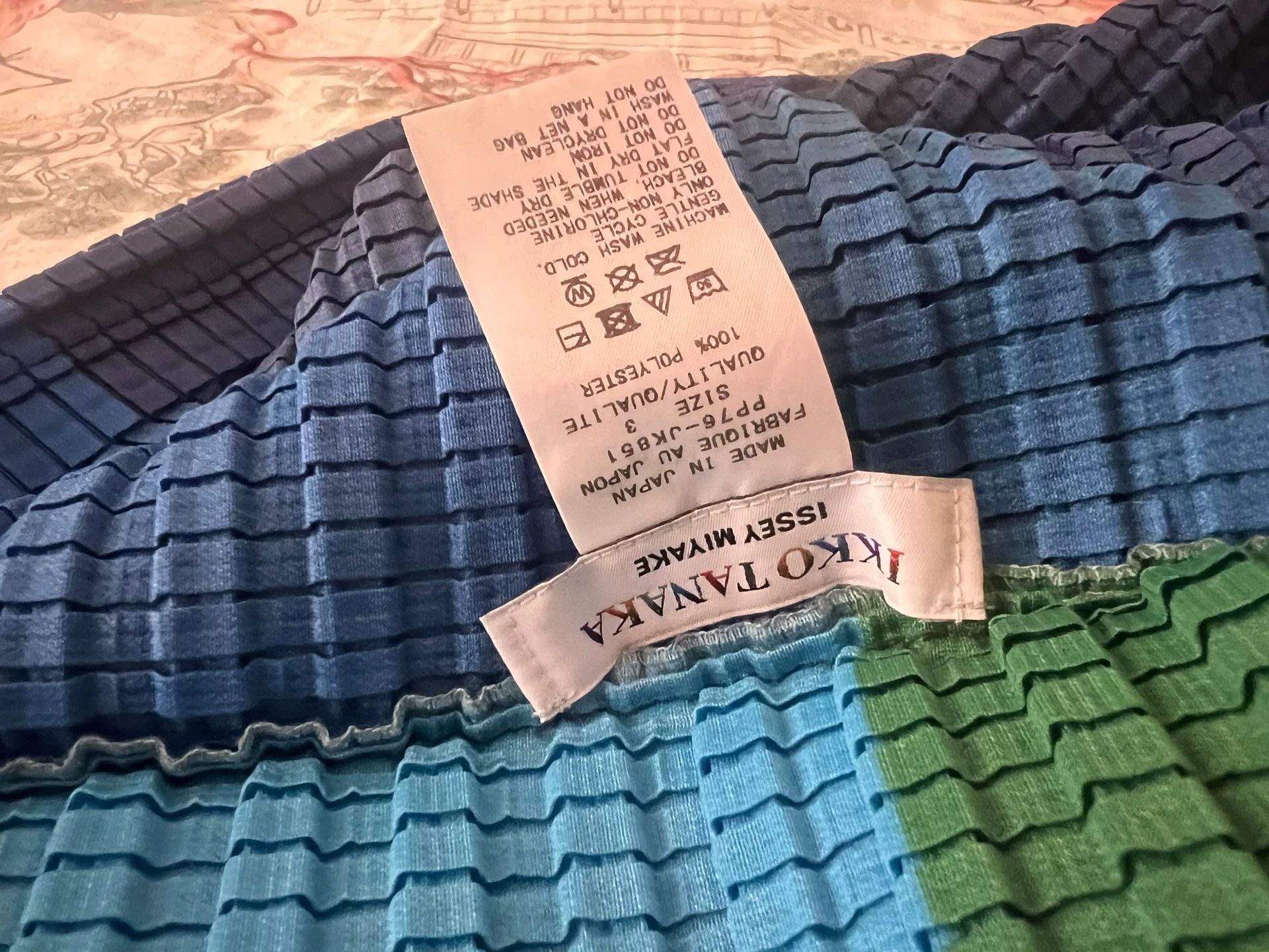 Issey Miyake issey miyake Waffle pleated short sleeved shirt Size US M / EU 48-50 / 2 - 3 Thumbnail