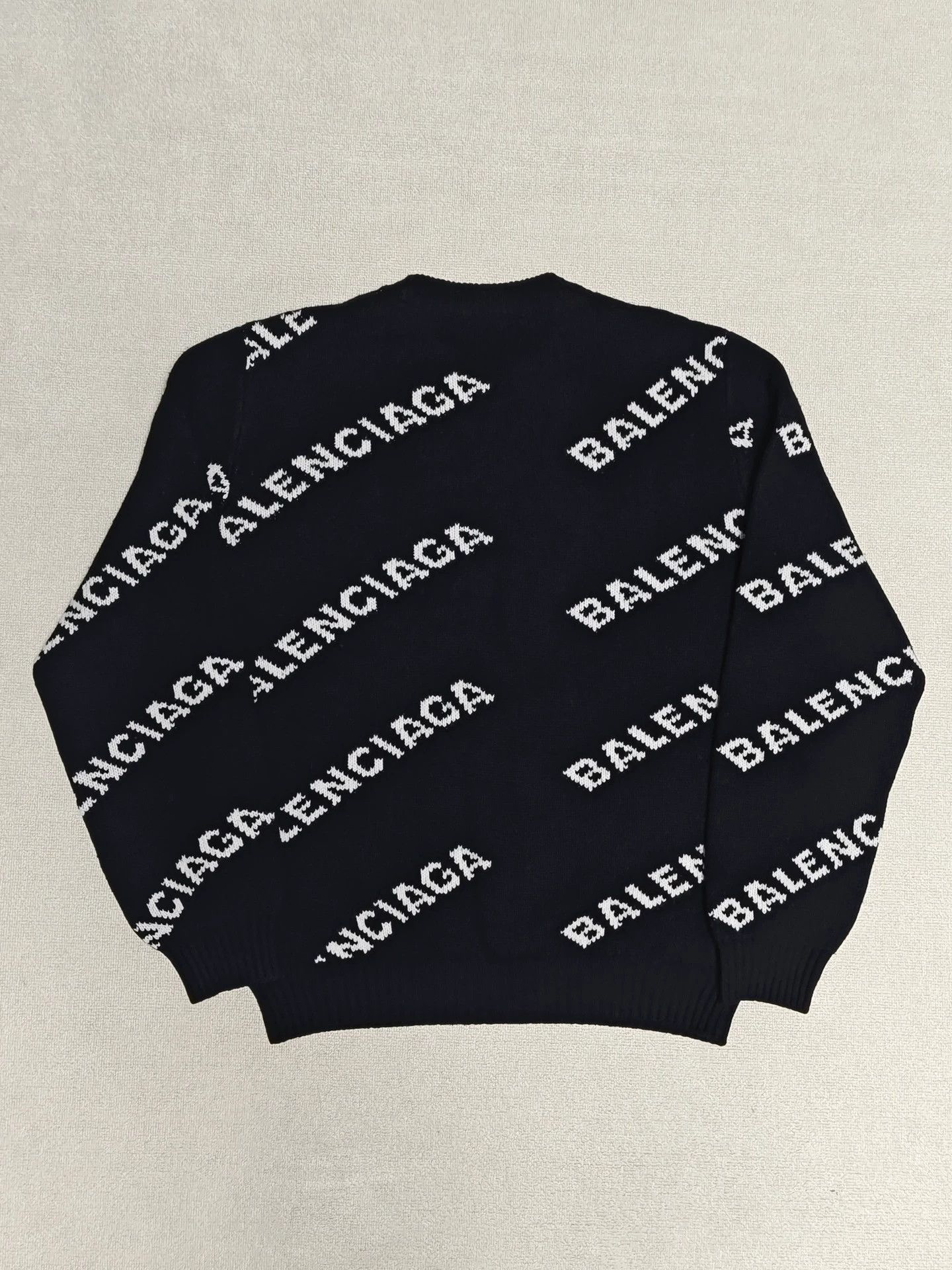 Balenciaga Balenciaga logo printed knitted long sleeved sweater Size US S / EU 44-46 / 1 - 2 Thumbnail