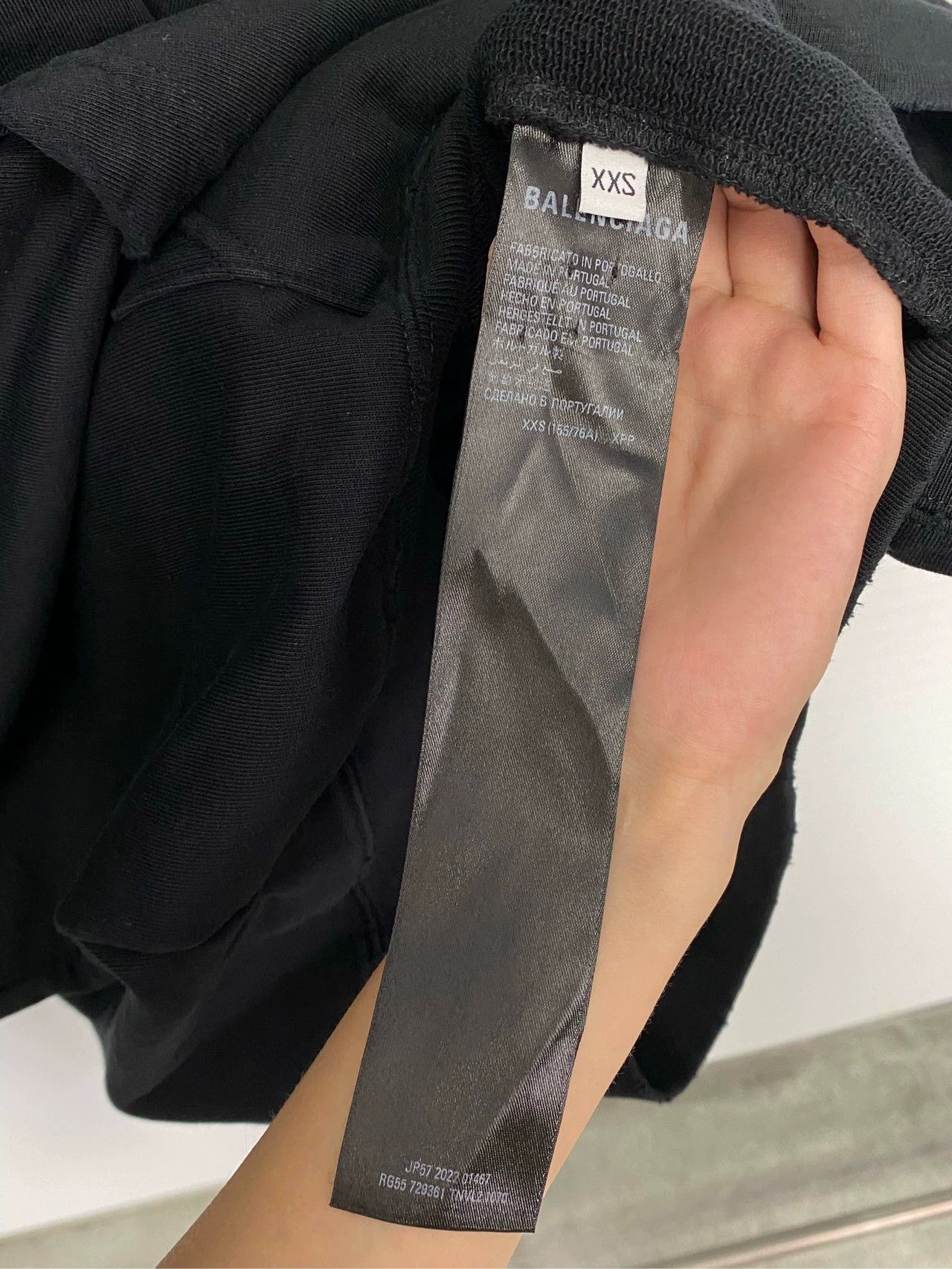 Balenciaga Balenciaga hooded sweatshirt with letter print Size US XXS / EU 40 - 4 Thumbnail