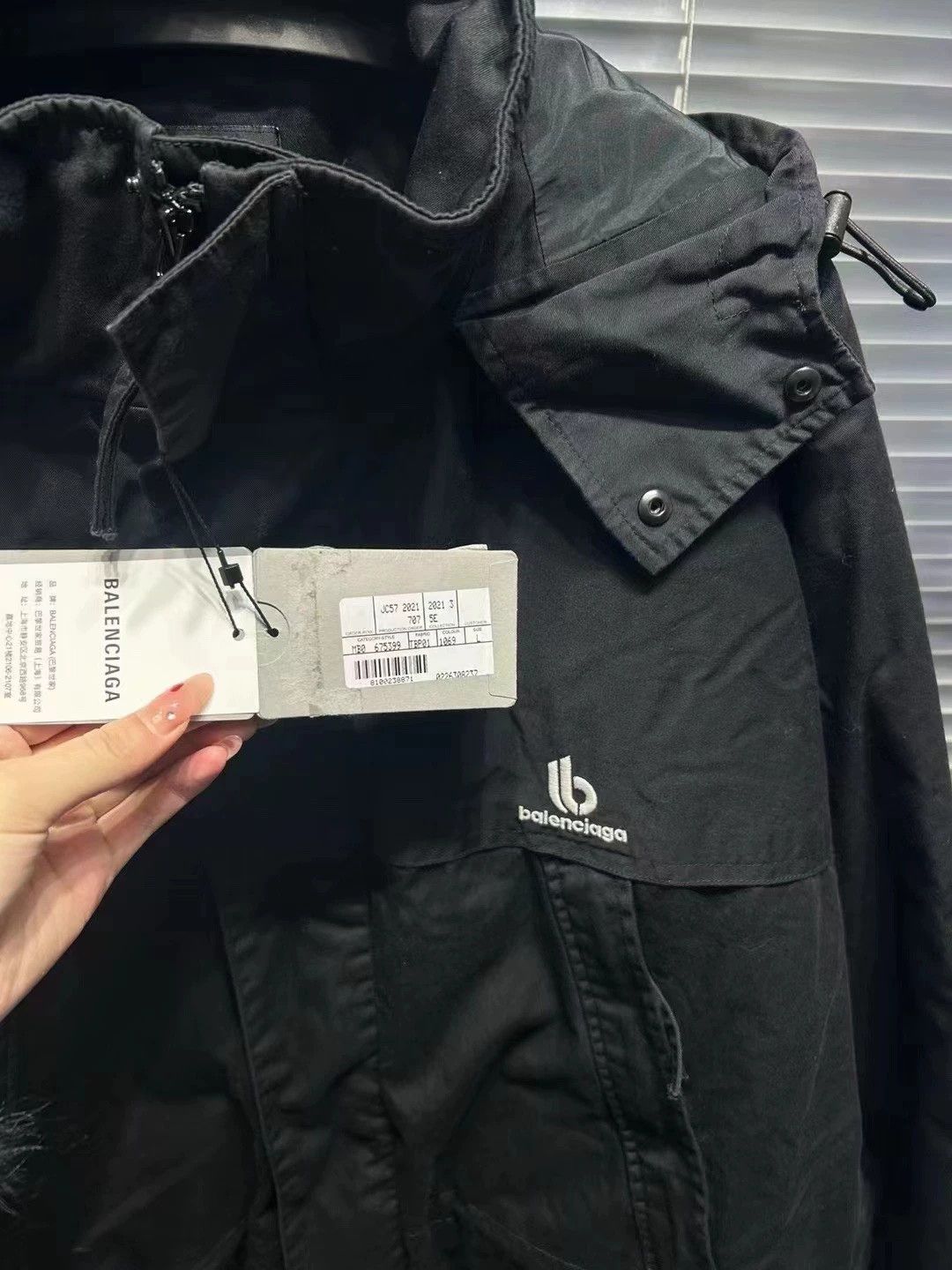 Balenciaga Balenciaga classic hot selling chest small logo embroidered with cotton lining vintage parka coat Size US L / EU 52-54 / 3 - 4 Thumbnail