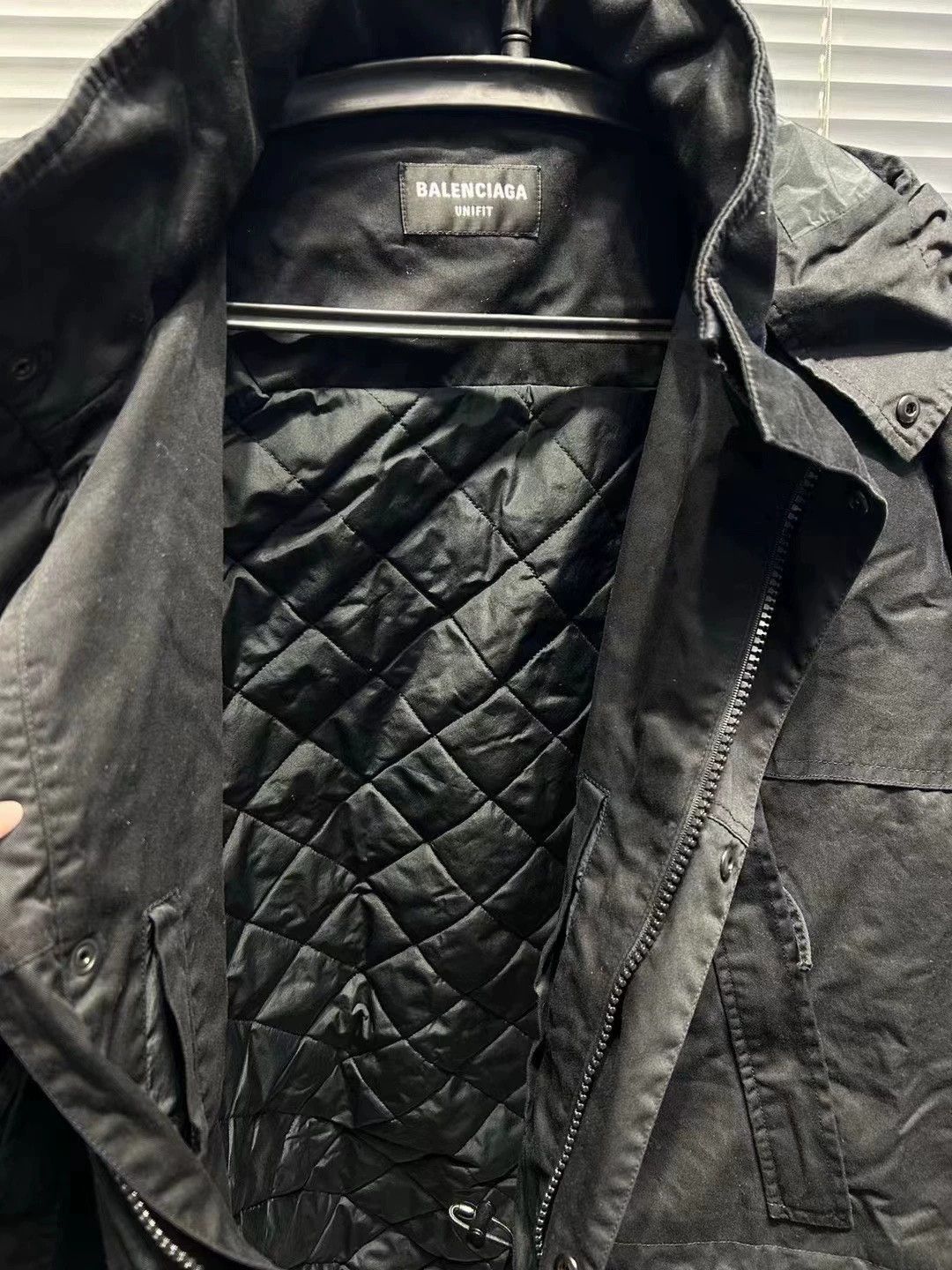 Balenciaga Balenciaga classic hot selling chest small logo embroidered with cotton lining vintage parka coat Size US L / EU 52-54 / 3 - 5 Thumbnail