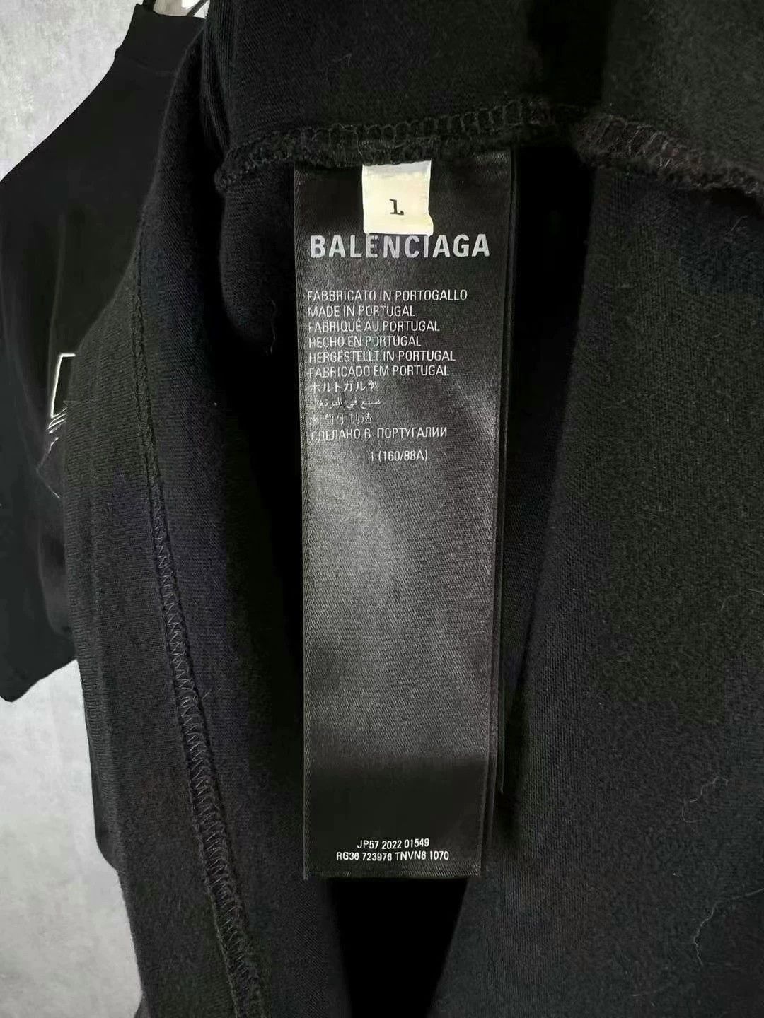Balenciaga Balenciaga ADIDAS Three Leaf Clover Co branded Short Sleeve Size US S / EU 44-46 / 1 - 5 Thumbnail