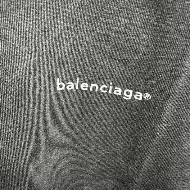 Balenciaga Balenciaga Grey Small Logo Short Sleeve Size US S / EU 44-46 / 1 - 3 Thumbnail