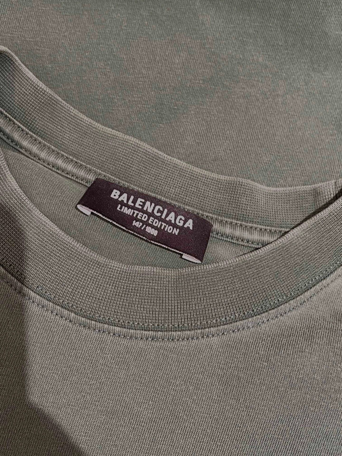 Balenciaga Balenciaga Green T-shirt Size US XS / EU 42 / 0 - 3 Thumbnail