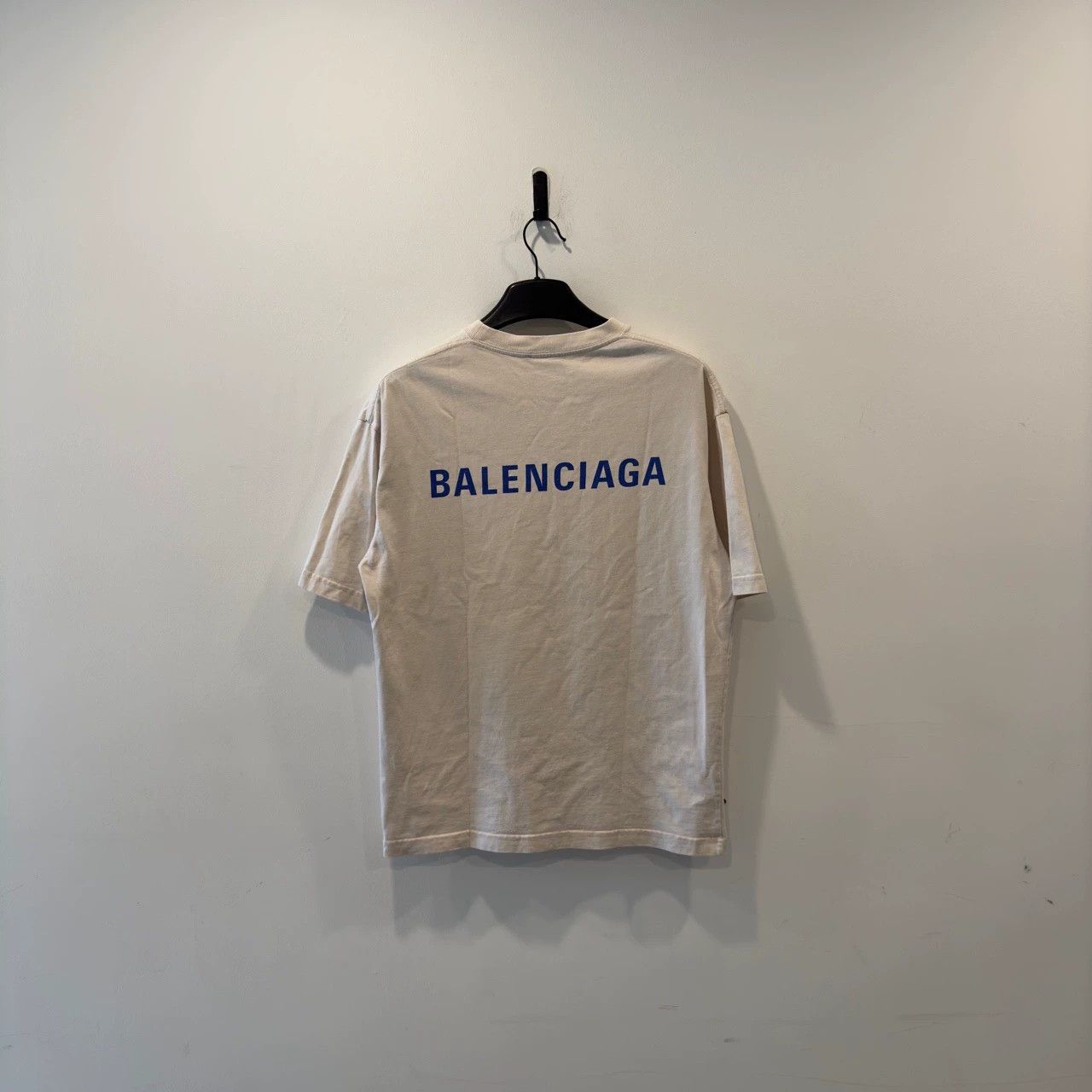 Balenciaga Balenciaga Milk White Blue Front and Rear Logo Short Sleeve Size US XS / EU 42 / 0 - 2 Thumbnail