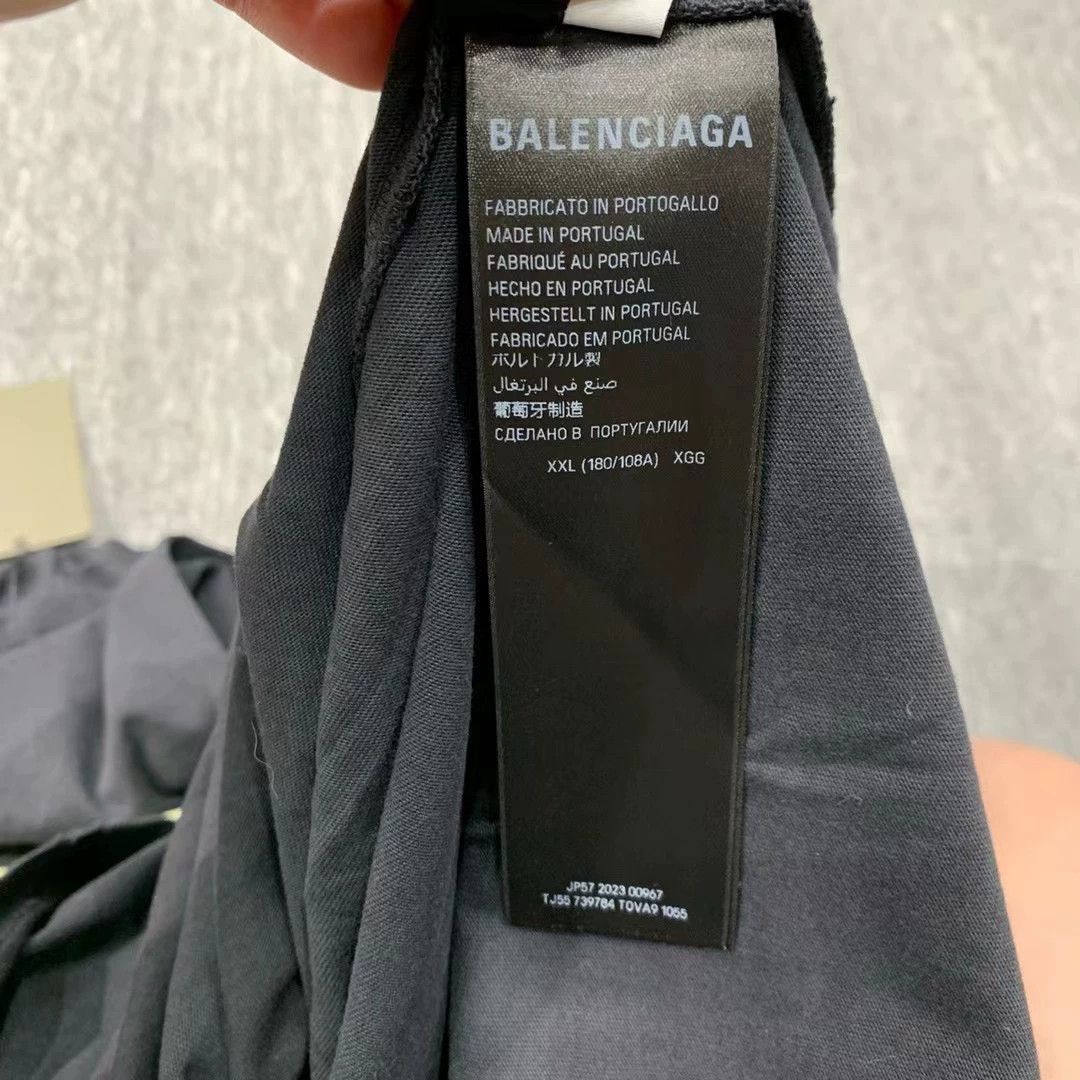 Balenciaga Balenciaga Black Tape Short Sleeve Size US XXL / EU 58 / 5 - 6 Thumbnail