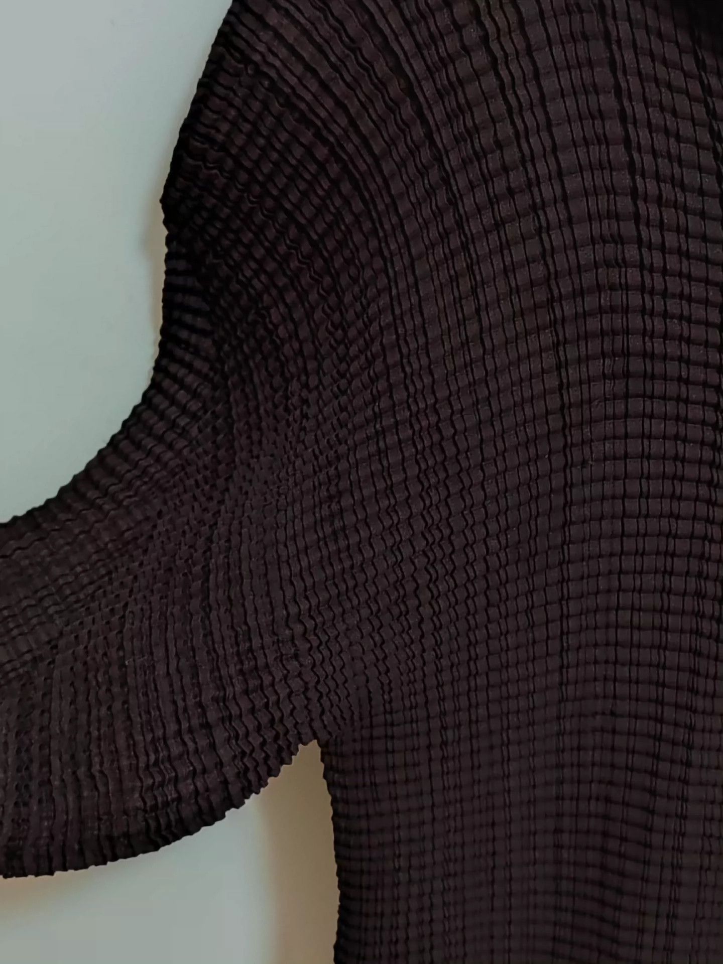 Issey Miyake issey miyake Brown pleated long sleeved shirt Size US M / EU 48-50 / 2 - 3 Thumbnail