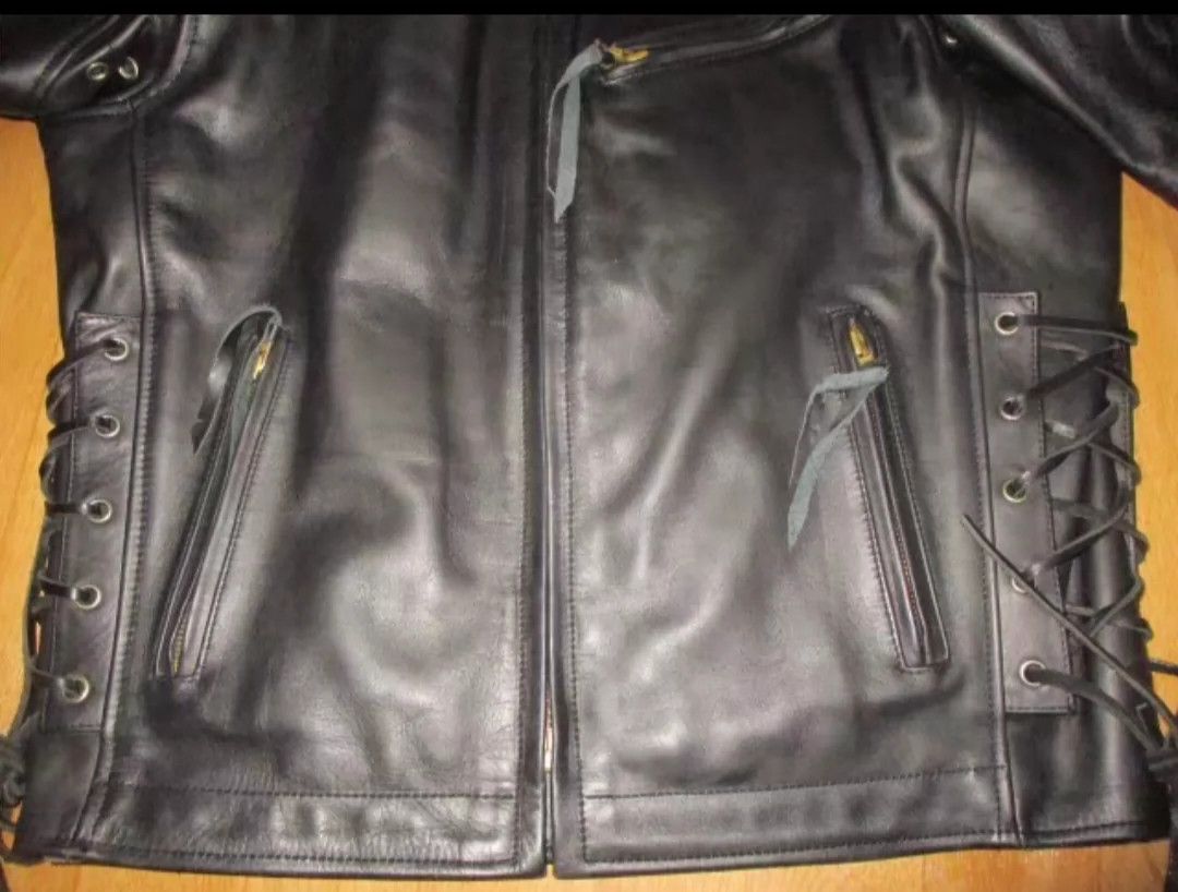 Kadoya Diamond lattice straight pull leather coat