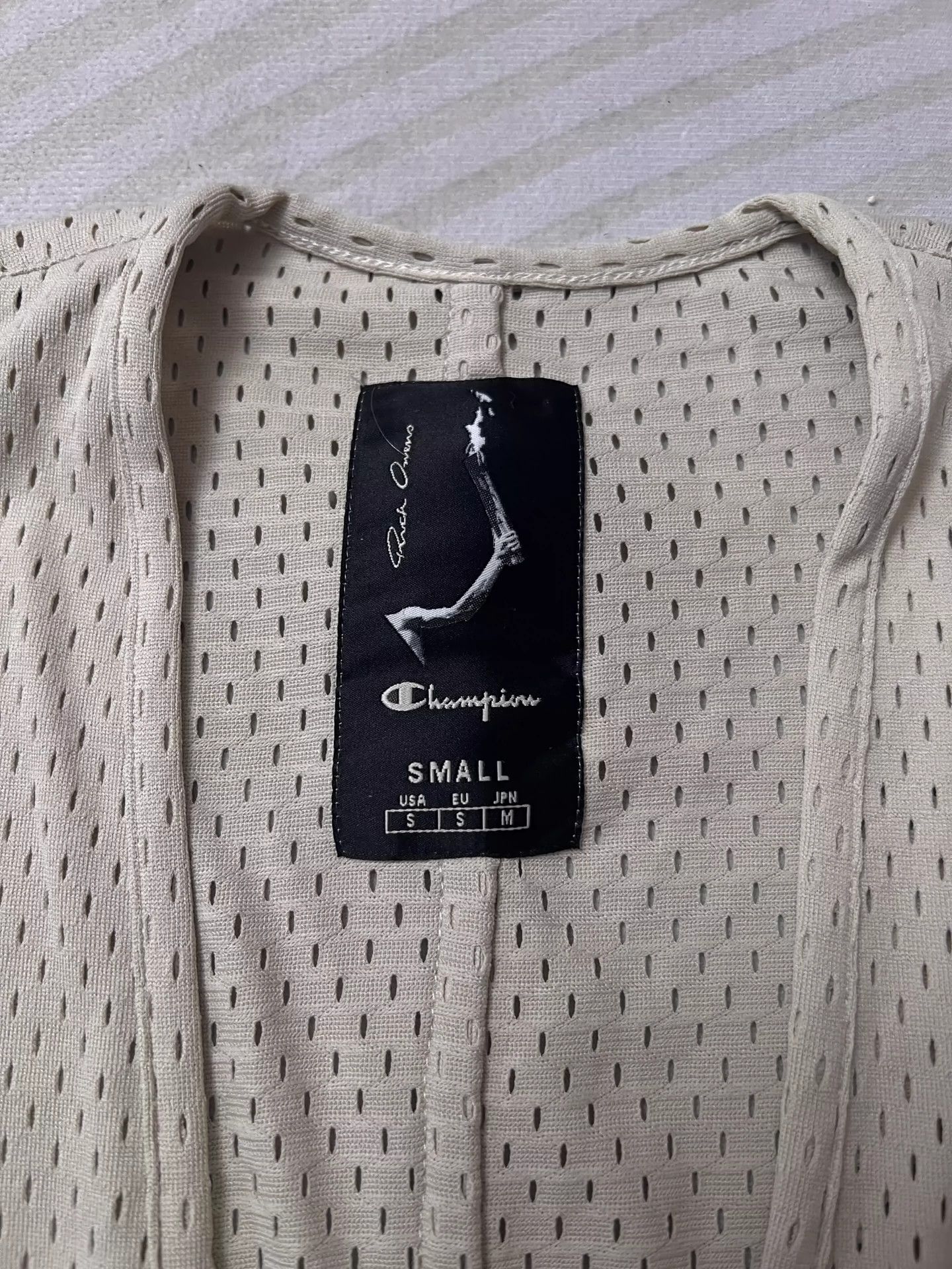 Rick Owens Rick owens Champion joint v-neck vest Size US S / EU 44-46 / 1 - 3 Thumbnail