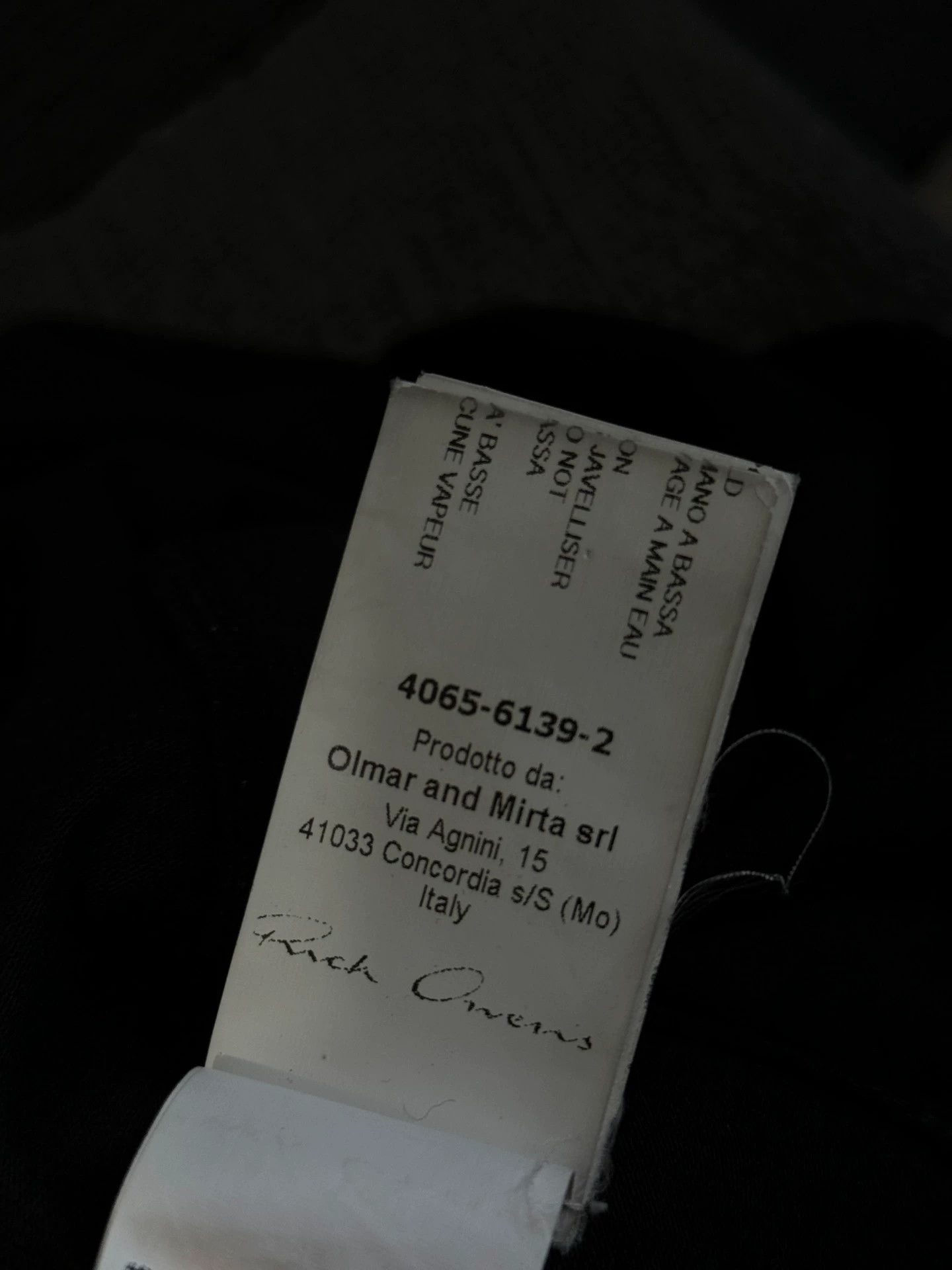 Rick Owens Rick owens Main line pure black hard cotton T-shoulder long sleeve Size US XS / EU 42 / 0 - 7 Thumbnail