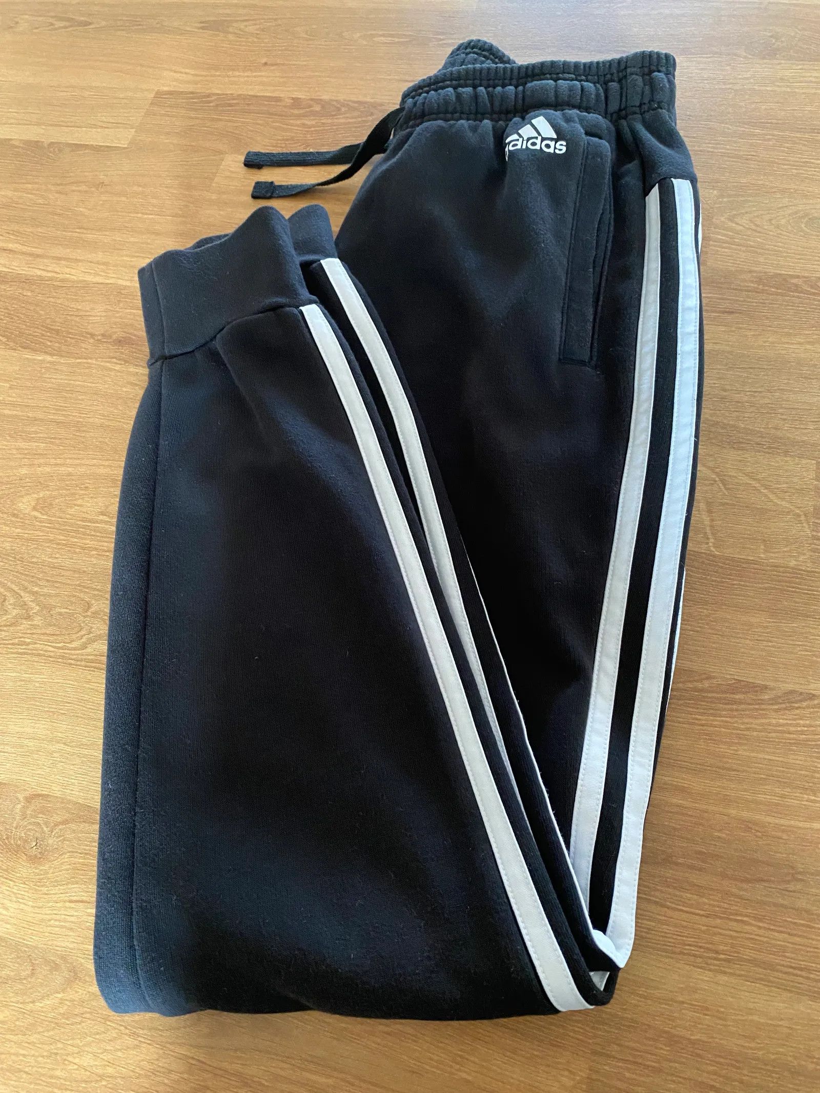 Adidas Adidas Essentials french terry Pants Size 25" / US 0 / IT 36 - 4 Thumbnail