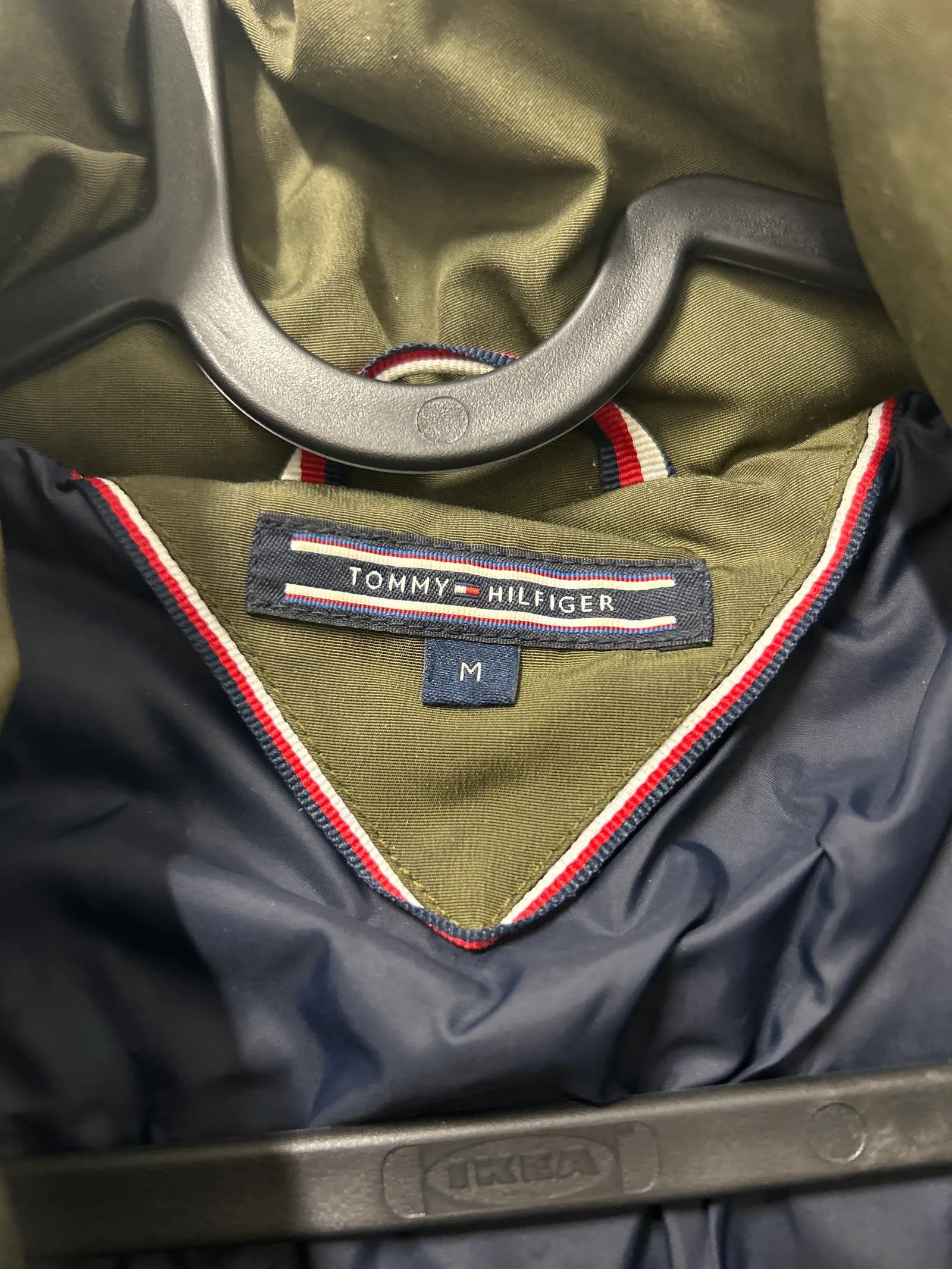 Tommy Hilfiger Tommy Hilfiger Down Jacket Size M / US 6-8 / IT 42-44 - 2 Thumbnail