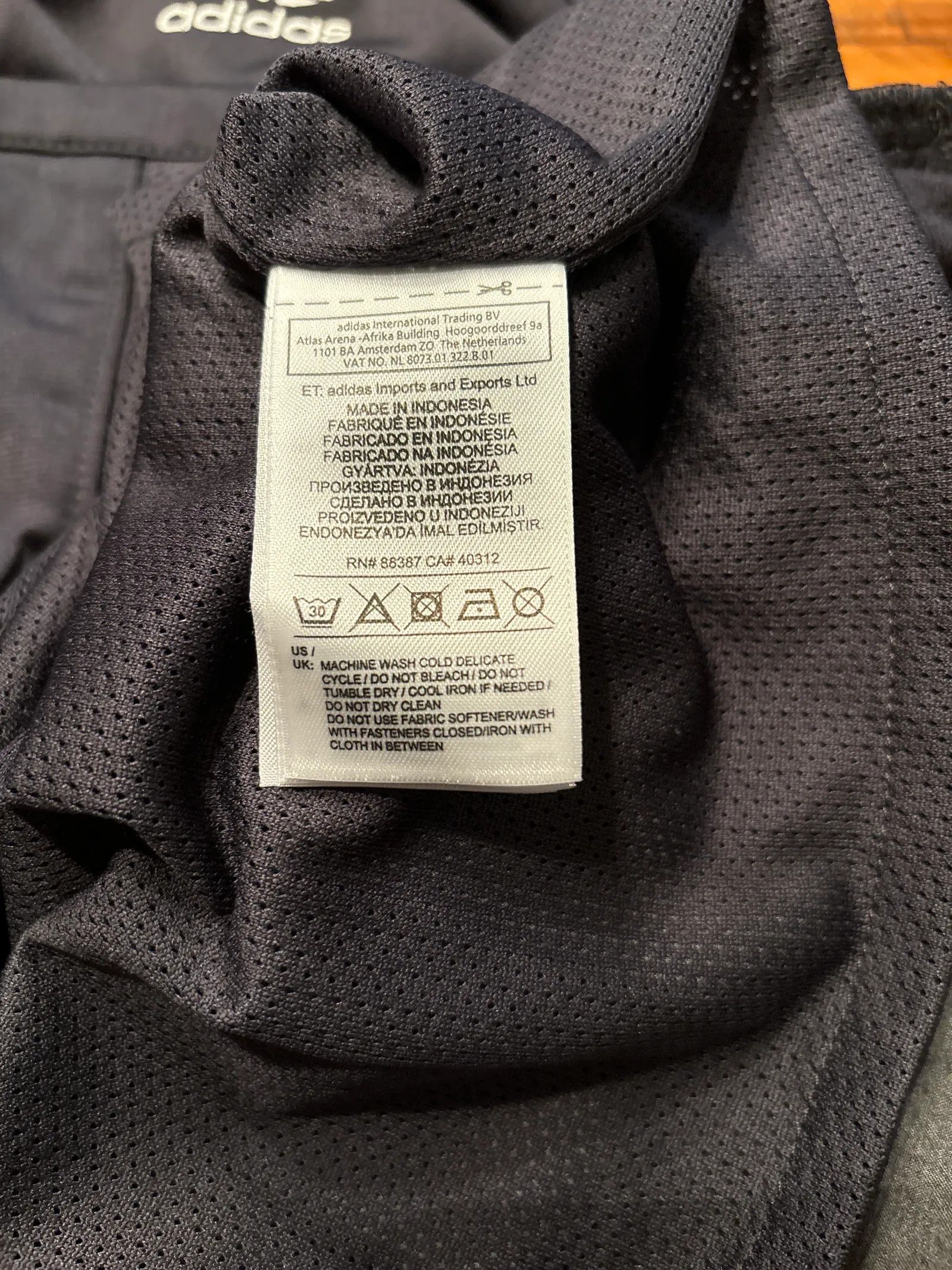 Adidas Adidas Sweater Size S / US 4 / IT 40 - 3 Thumbnail