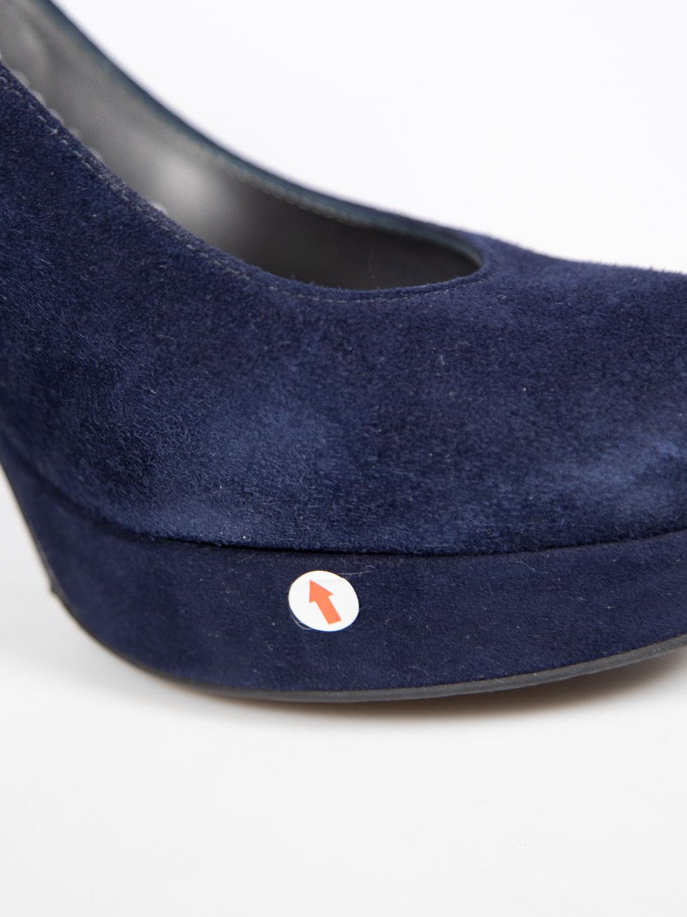 Stuart Weitzman Navy Suede Platform Pumps Size US 8 / IT 38 - 14 Thumbnail