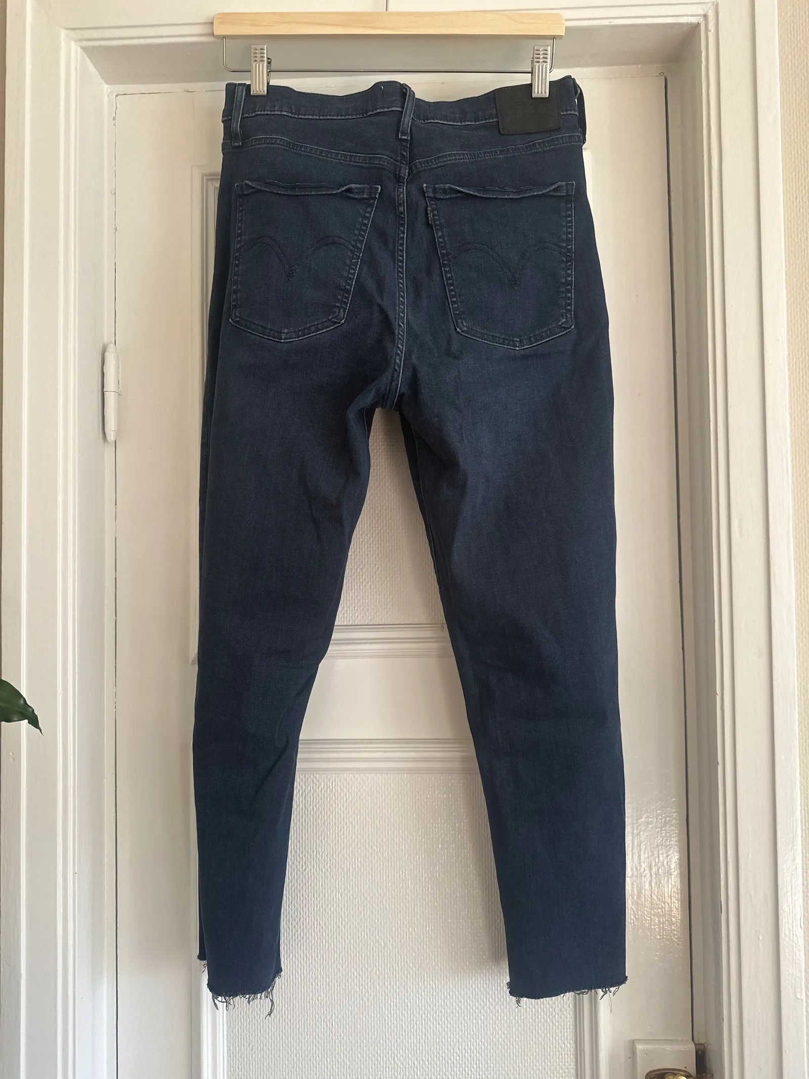 Levi's Levi's Mile High Super Skinny Jeans Size 30" / US 8 / IT 44 - 4 Thumbnail
