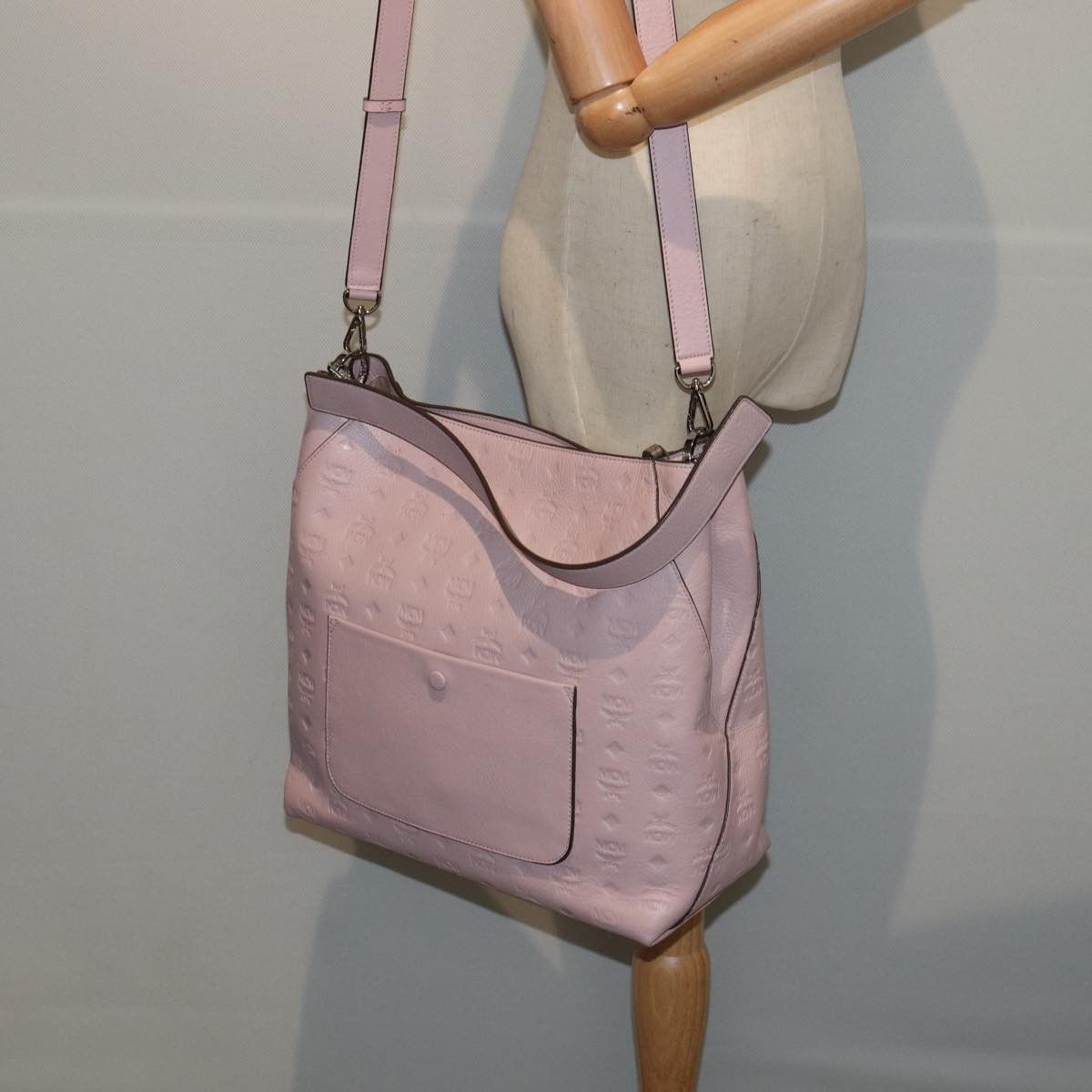 MCM Visetos Pink Leather Shoulder Bag (Pre-Owned) Size ONE SIZE - 7 Thumbnail