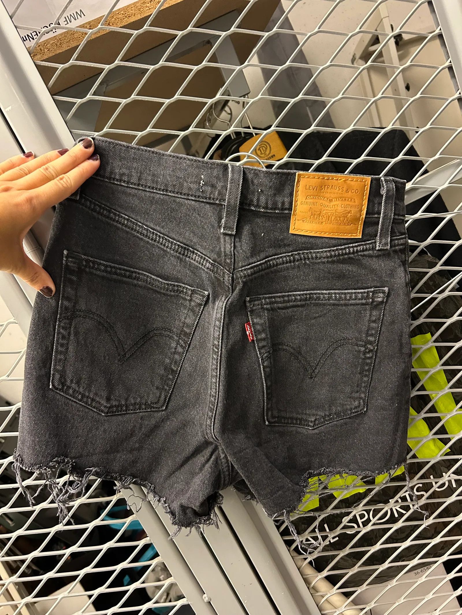 Levi's Levi's Shorts Size 25" / US 0 / IT 36 - 3 Thumbnail