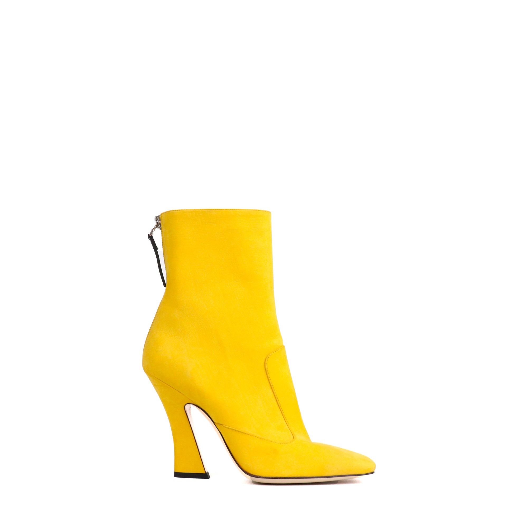 Fendi FENDI - FFreedom Fendi heeled ankle boots in yellow suede (T37) Size US 6 / IT 36 - 2 Thumbnail