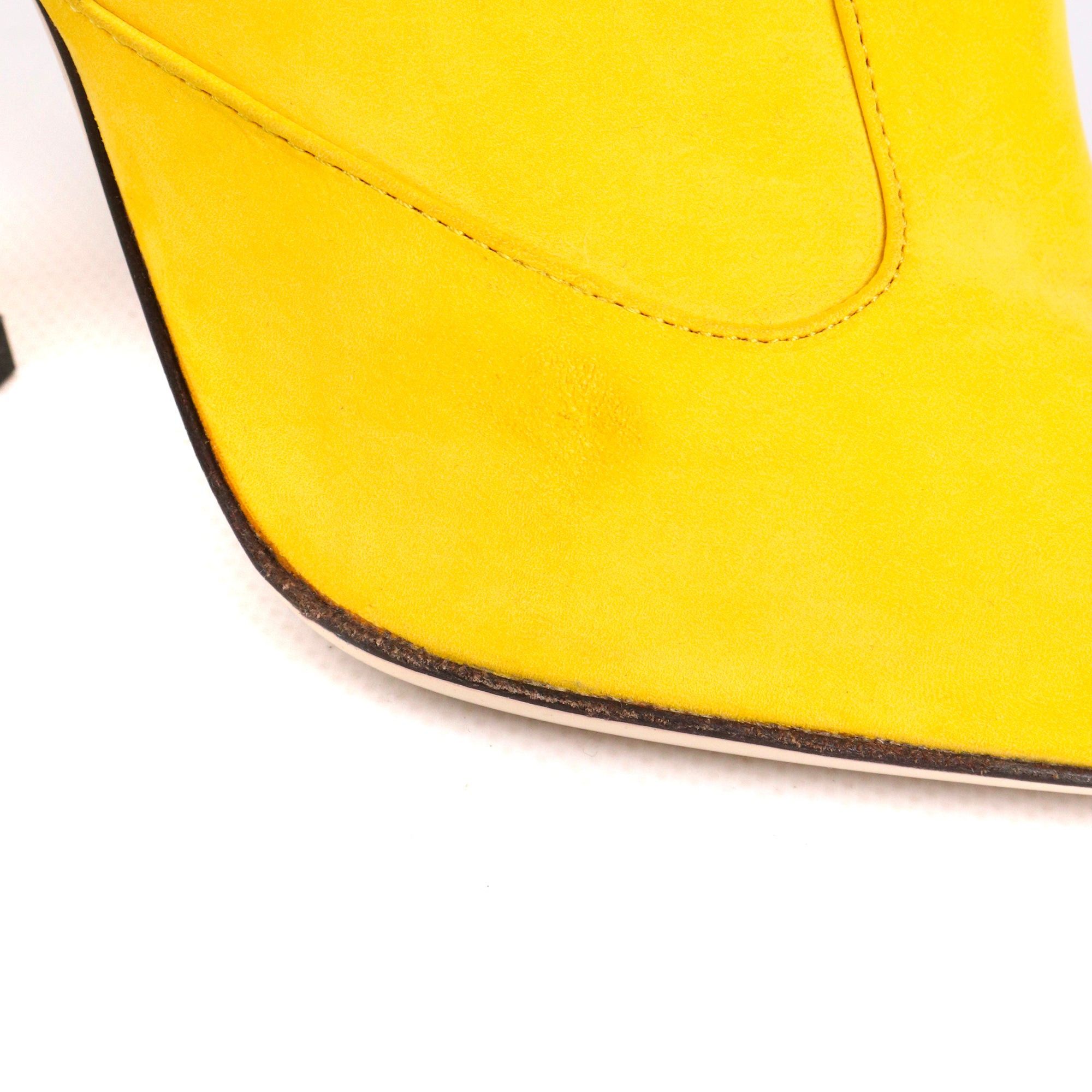 Fendi FENDI - FFreedom Fendi heeled ankle boots in yellow suede (T37) Size US 6 / IT 36 - 3 Thumbnail