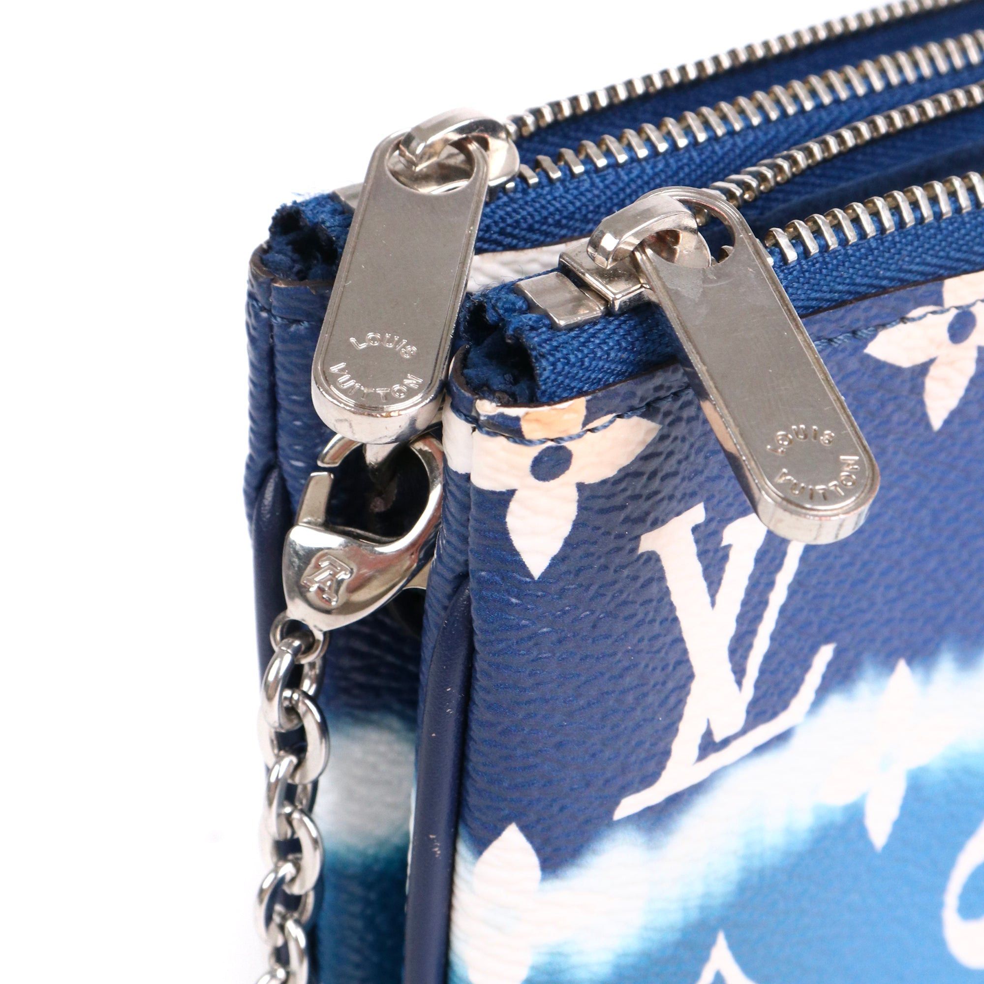 Louis Vuitton LOUIS VUITTON - Louis Vuitton Double Zip Pouch in blue Escale coated canvas Size ONE SIZE - 7 Thumbnail