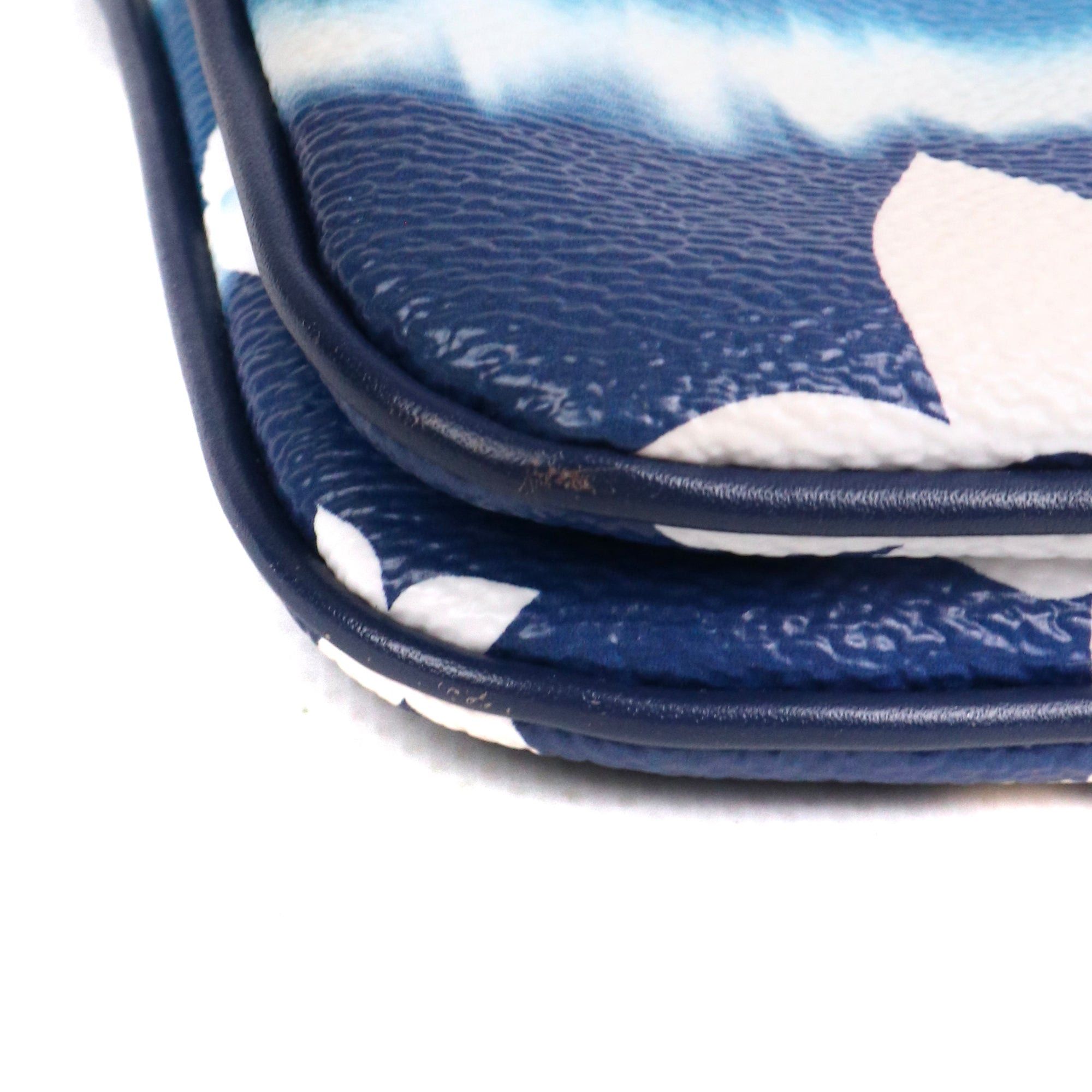 Louis Vuitton LOUIS VUITTON - Louis Vuitton Double Zip Pouch in blue Escale coated canvas Size ONE SIZE - 8 Thumbnail