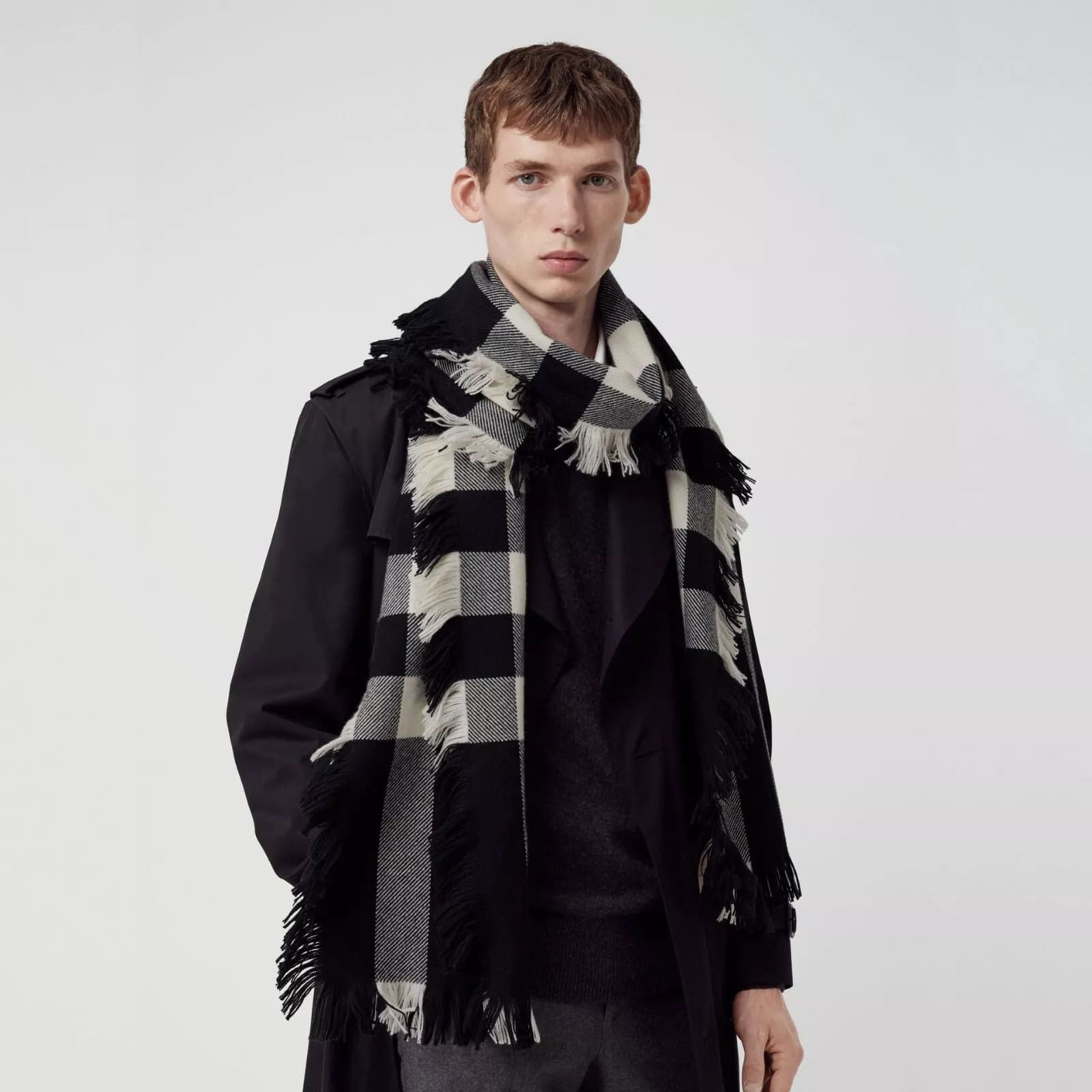 Burberry Black Half Mega Fashion Check Fringe Wool Scarf Size ONE SIZE - 12 Thumbnail