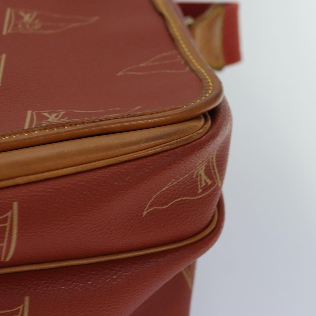 Louis Vuitton America's Cup Red Canvas Shoulder Bag (Pre-Owned) Size ONE SIZE - 8 Thumbnail