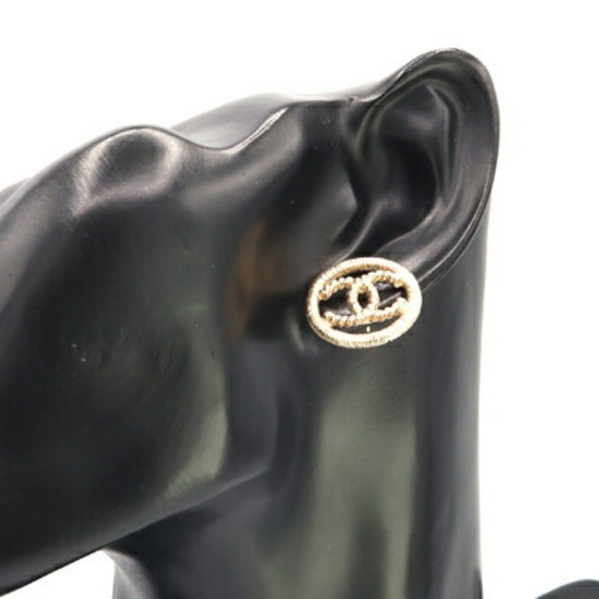 Chanel Chanel Single Earring Champagne Gold Metal 2016 Model Coco Mark Women's CHANEL Size ONE SIZE - 5 Thumbnail