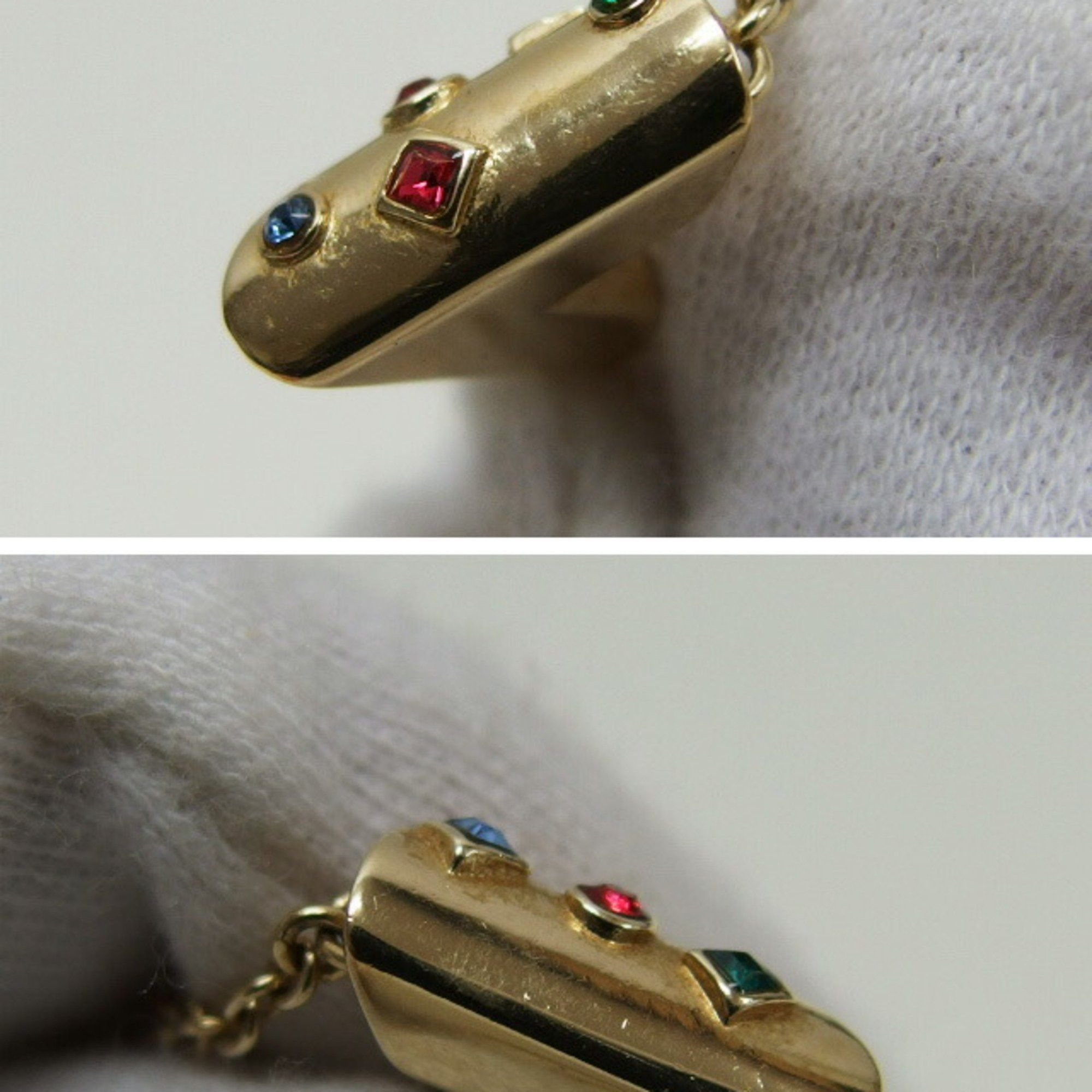 Louis Vuitton Louis Vuitton Collier Essential V Planet Necklace Gold Size ONE SIZE - 9 Thumbnail