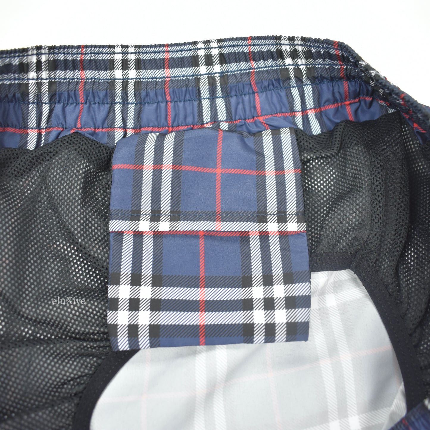 Burberry Burberry Navy Archive Check Swim Shorts Trunks Size US 32 / EU 48 - 6 Thumbnail