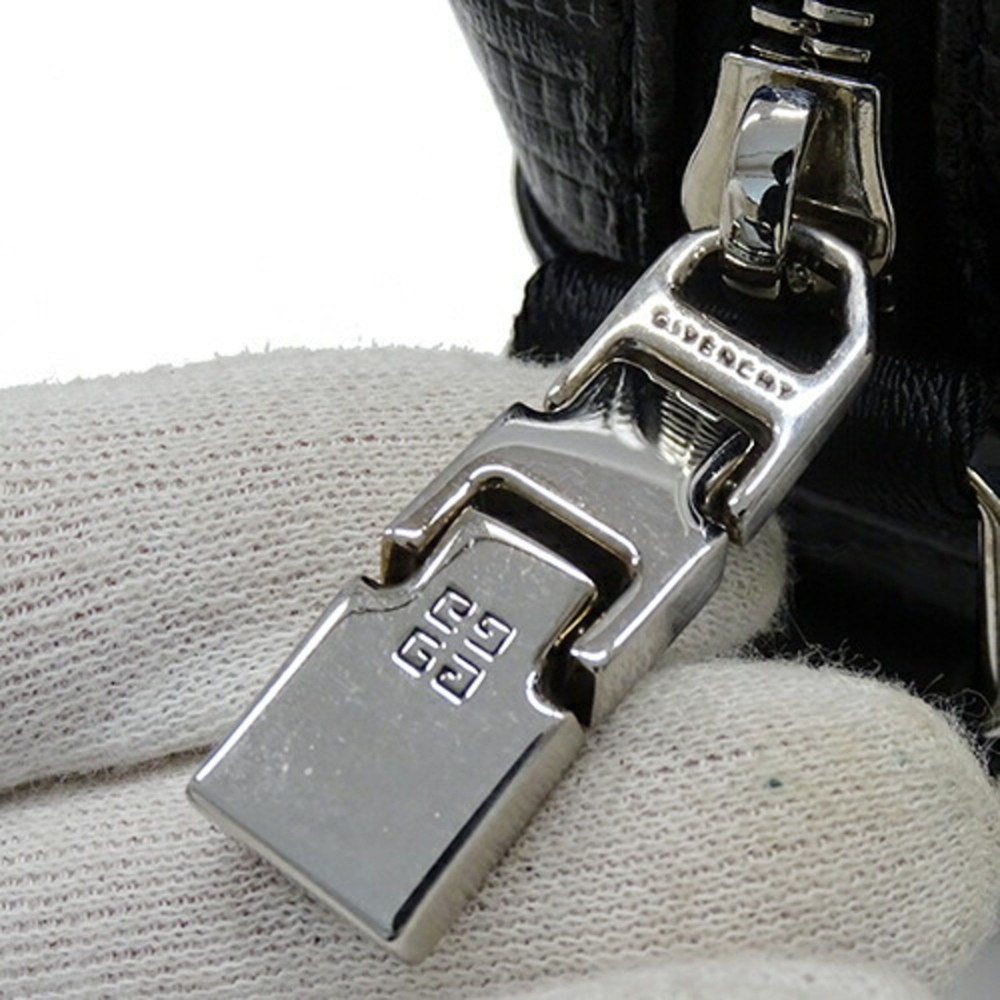 Givenchy Givenchy Bag Men's Shoulder Crossbody G Essentials Camera Black BKU02XK1LF-001 Compact Size ONE SIZE - 9 Thumbnail