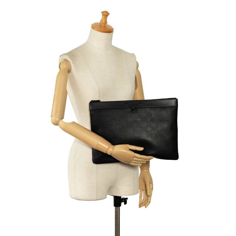Louis Vuitton Louis Vuitton Louis Vuitton Monogram Shadow Pochette Discovery GM Leather Clutch Bag Leather Clutch Bag 228-48829 in Great Condition Size ONE SIZE - 9 Thumbnail