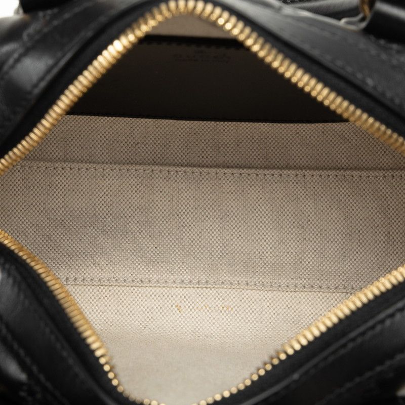 Gucci Gucci Gucci GG Matelassé Quilted Medium Leather Handbag 702251 Leather Handbag 702251 in Great Condition Size ONE SIZE - 7 Thumbnail