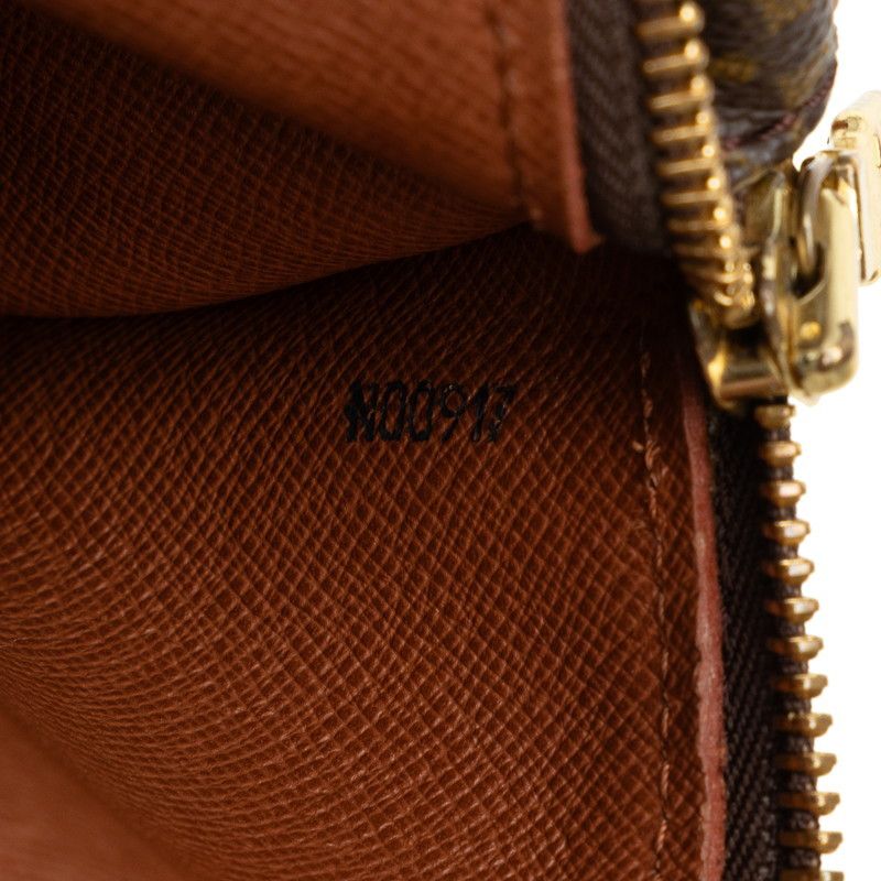 Louis Vuitton Louis Vuitton Louis Vuitton Monogram Papillon 26 Handbag M51386 Brown PVC Leather Canvas Handbag M51386 in Very Good Condition Size ONE SIZE - 8 Thumbnail