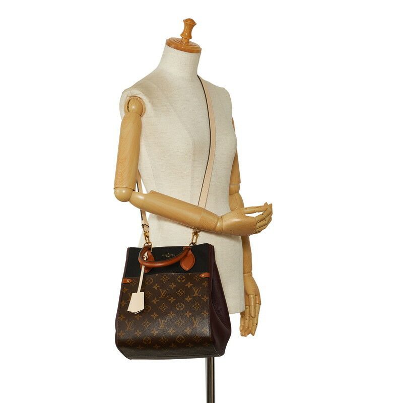 Louis Vuitton Louis Vuitton Louis Vuitton Monogram Fold Tote MM Handbag M45409 Canvas Handbag M45409 in Great Condition Size ONE SIZE - 11 Thumbnail