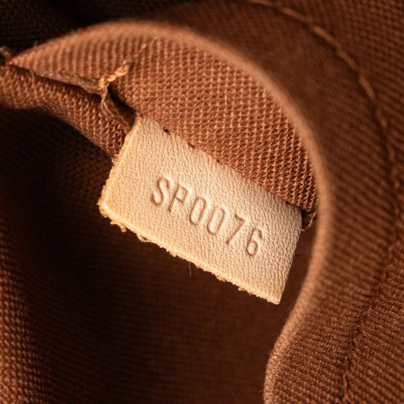 Louis Vuitton Louis Vuitton Louis Vuitton Monogram Lockit Handbag M40102 Brown PVC Leather Canvas Handbag M40102 in Great Condition Size ONE SIZE - 8 Thumbnail