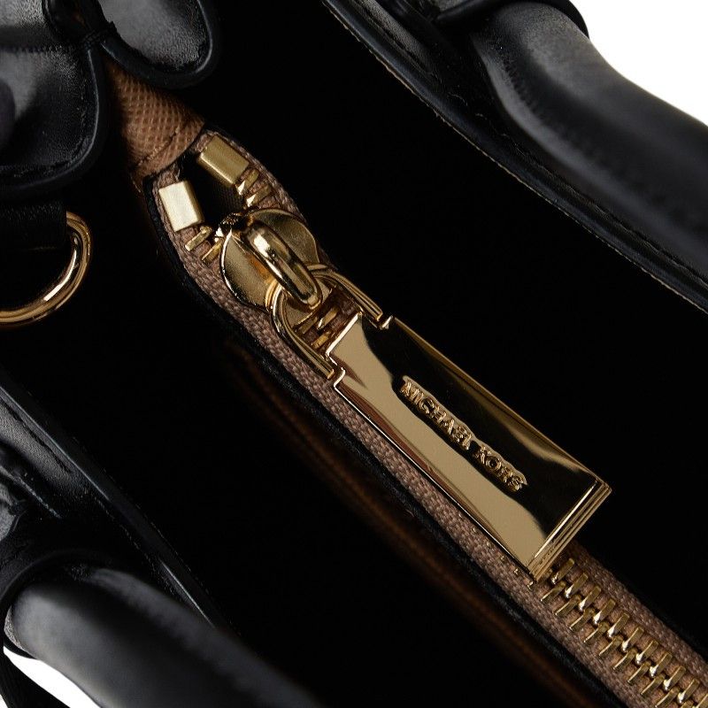Michael Kors Michael Kors Michael Kors Mercer LOVE Studs Leather Handbag 30H7GM9M6O Leather Handbag 30H7GM9M6O in Very Good Condition Size ONE SIZE - 7 Thumbnail