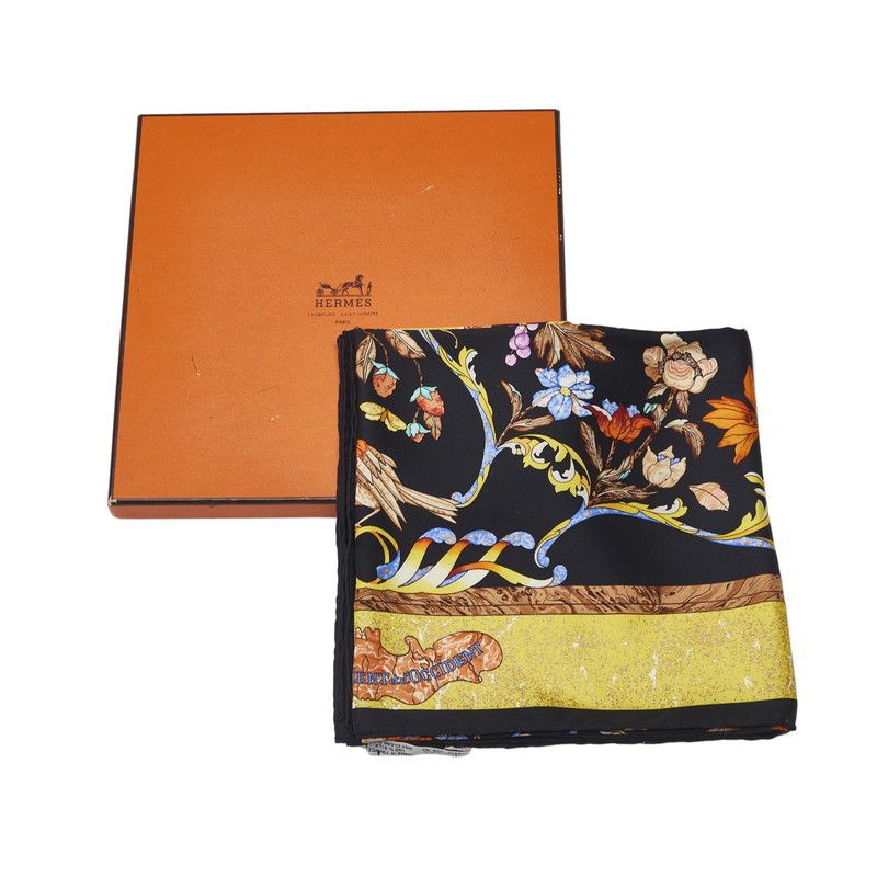 Hermes Hermes Hermes Silk Scarf Carré 90 PIERRES D ORIENT ET D OCCIDENT Canvas Scarf in Very Good Condition Size ONE SIZE - 6 Thumbnail