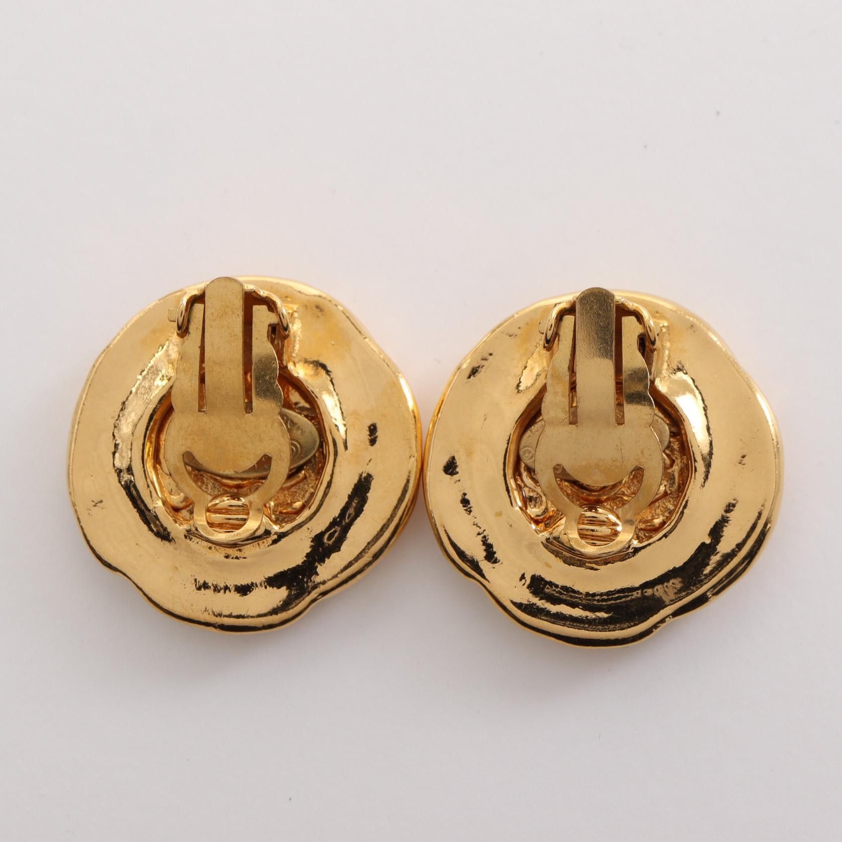 Chanel Chanel CC Clip On Earrings Metal Earrings 93P in Very Good Condition Size ONE SIZE - 5 Thumbnail