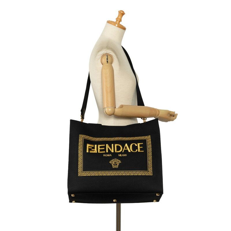 Fendi Fendi Fendi Fendace La Medusa 2WAY Tote Bag 8BH395 Black Canvas Canvas Tote Bag 8BH395 in Great Condition Size ONE SIZE - 10 Thumbnail