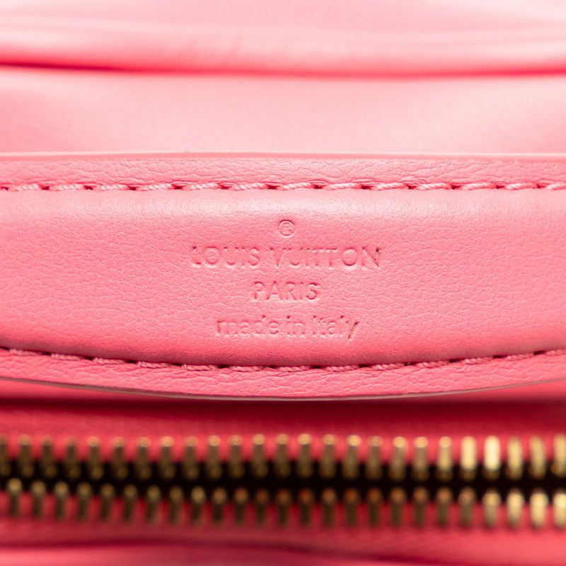 Louis Vuitton Louis Vuitton Louis Vuitton Bubblegram Pop My Heart Leather Handbag M81893 Leather Handbag M81893 in Very Good Condition Size ONE SIZE - 8 Thumbnail