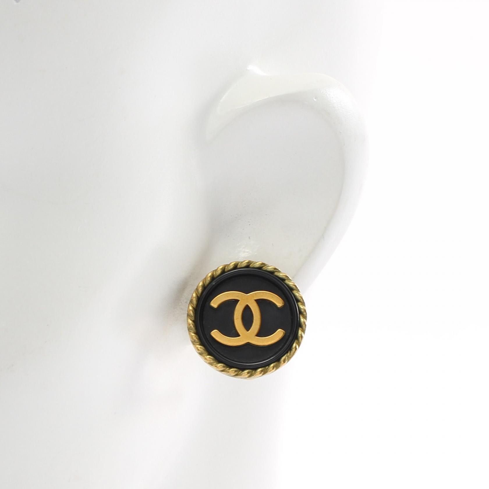 Chanel Chanel CC Clip On Earrings Metal Earrings 94A in Great Condition Size ONE SIZE - 4 Thumbnail