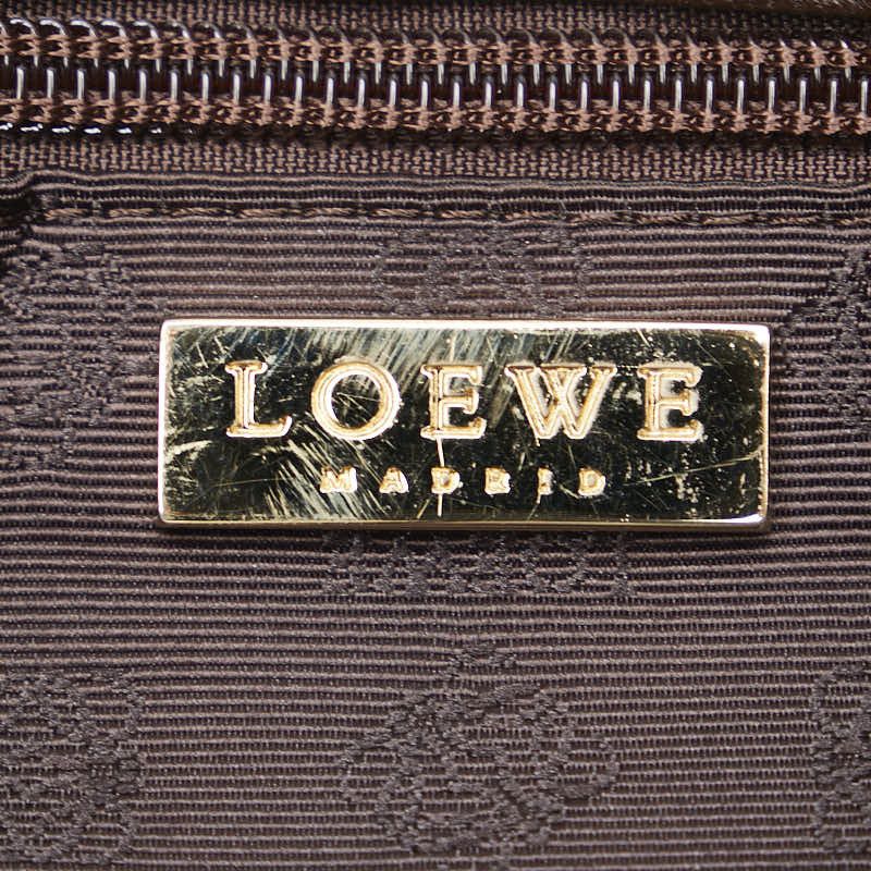 Loewe Loewe Loewe Leather Anagram Semi Shoulder Bag Leather Shoulder Bag in Very Good Condition Size ONE SIZE - 8 Thumbnail