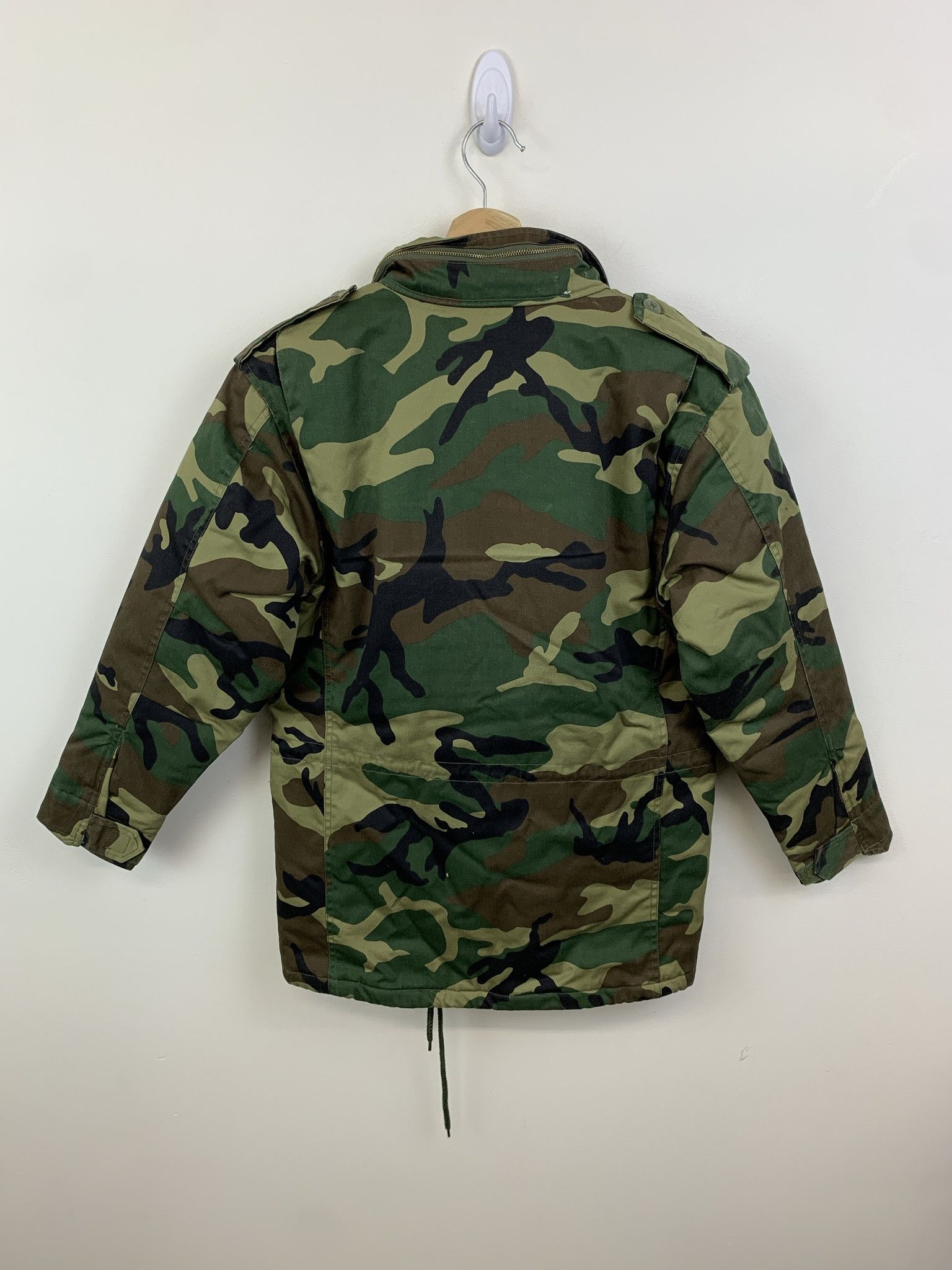 Other Vintaeg Military Woodland Camo Cold Weatehr Llined Jacket Size M Size US M / EU 48-50 / 2 - 3 Thumbnail