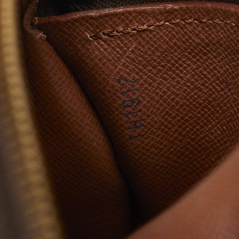 Louis Vuitton Louis Vuitton Louis Vuitton Monogram Papillon 26 Shoulder Bag M51366 Brown PVC Leather Canvas Shoulder Bag M51366 in Good Condition Size ONE SIZE - 8 Thumbnail
