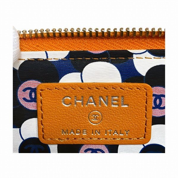 Chanel Chanel Chanel Matelasse Lambskin Zip Coin Case Wallet Leather Short Wallet in Great Condition Size ONE SIZE - 4 Thumbnail