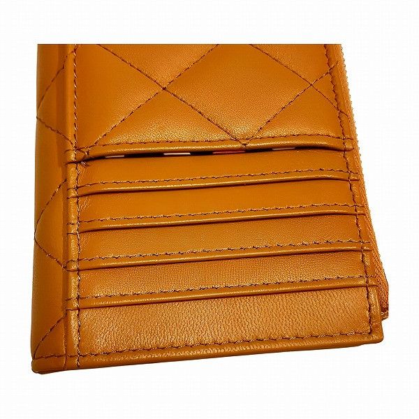 Chanel Chanel Chanel Matelasse Lambskin Zip Coin Case Wallet Leather Short Wallet in Great Condition Size ONE SIZE - 7 Thumbnail